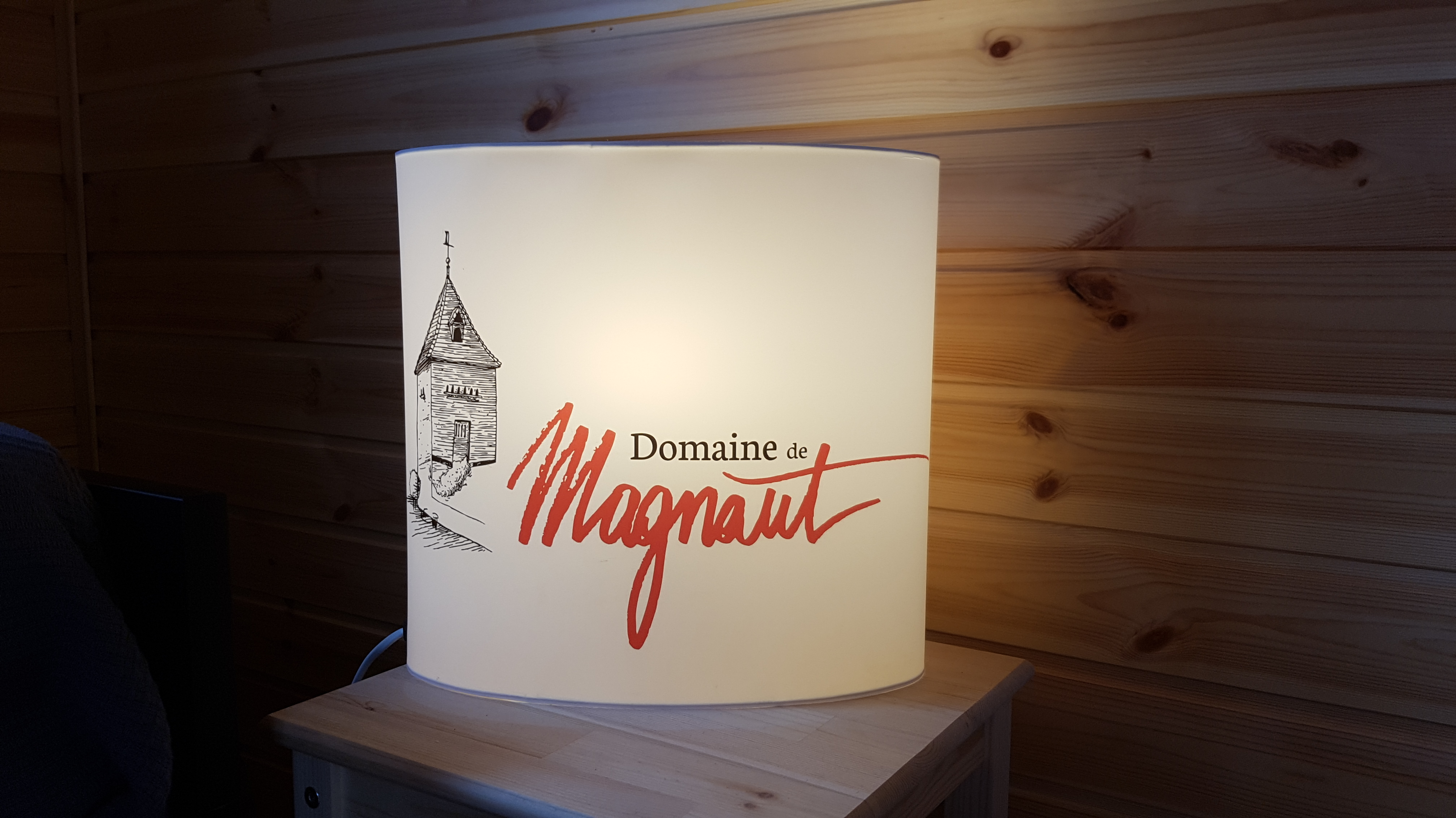 Tiny House Magnaut — Séjour cocooning avec spa à Gers à Riguepeu — espace de vie