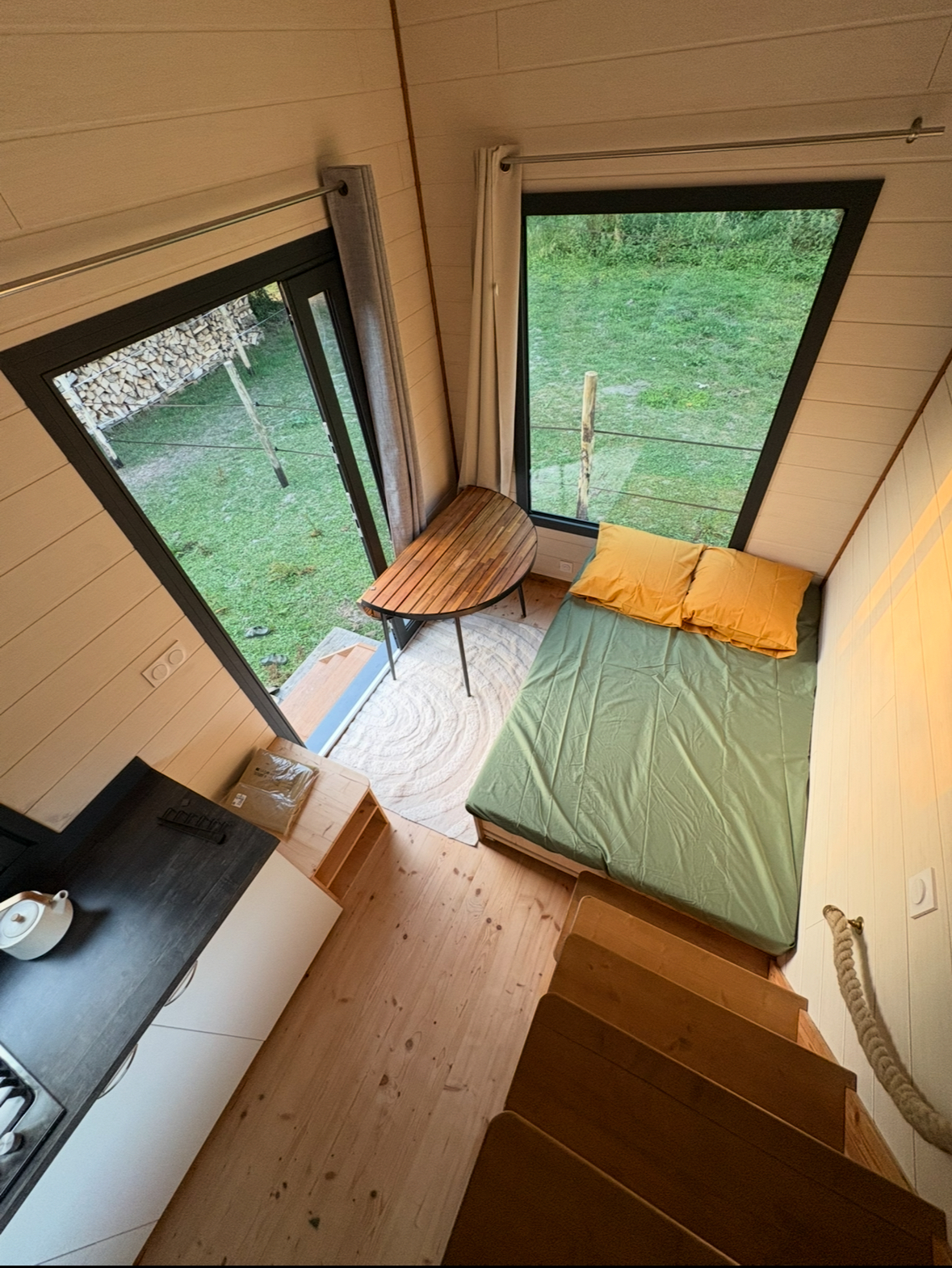 La Tiny de Mary — Tiny House avec spa à Gonneville-sur-Mer à Gonneville-sur-Mer — cuisine