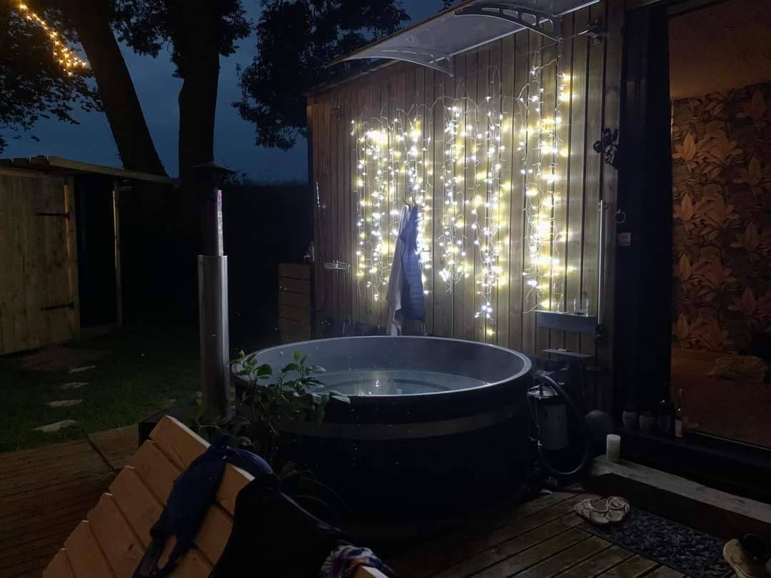 Gîte Spa Amazonia — Tiny House avec spa à Calvados à Caen — chambre