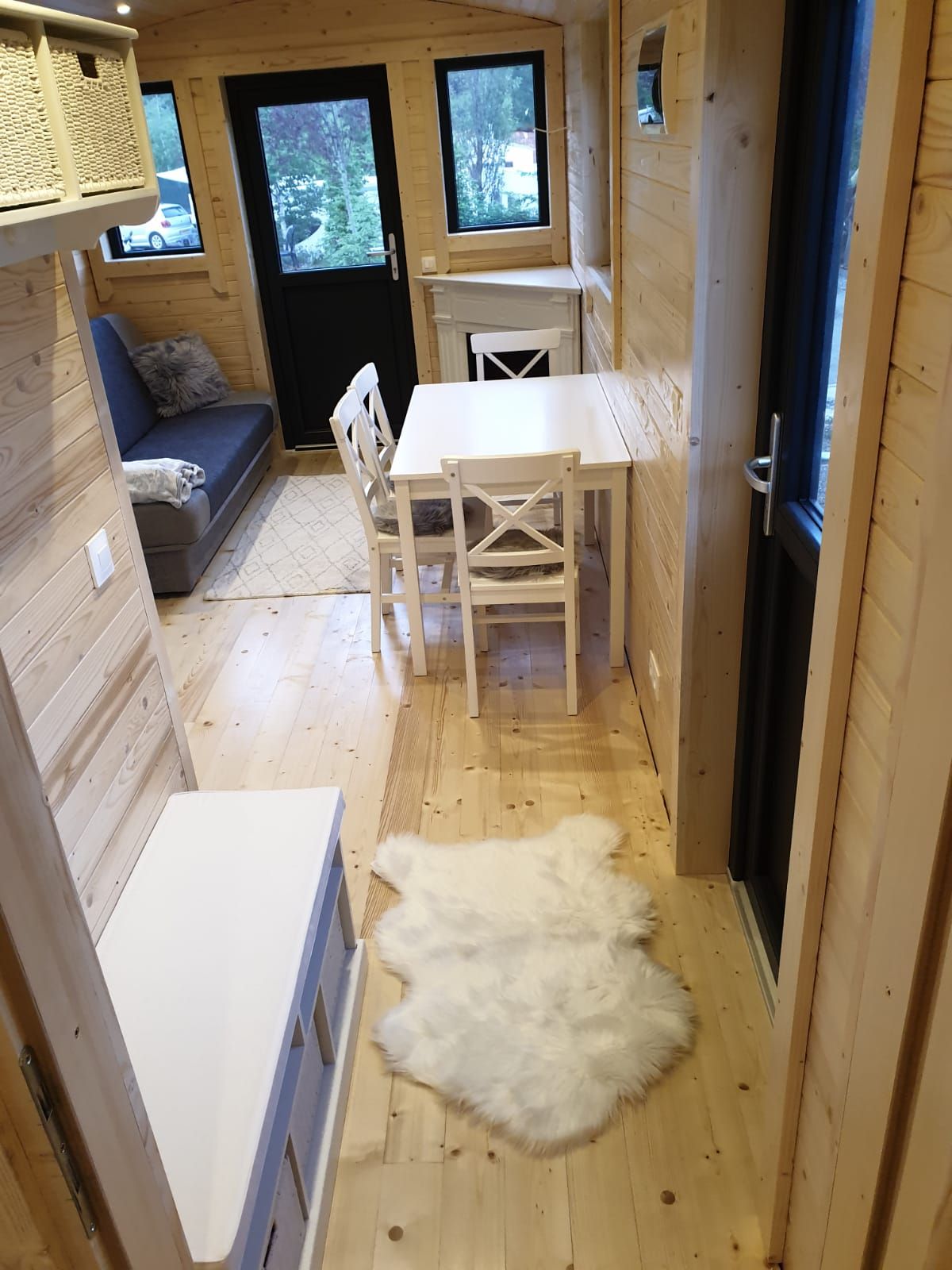 Le Chalet-Roulotte — Roulotte avec spa à Saint-Auban (Alpes-Maritimes) à Saint-Auban — salle de bain