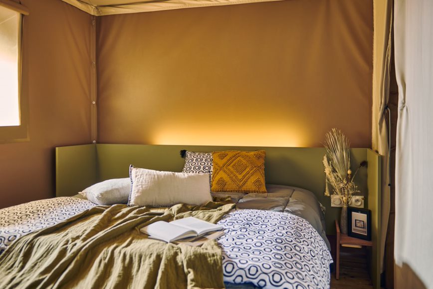 Lodge Evasion — Glamping avec spa à Lot à Cahors — salle de bain