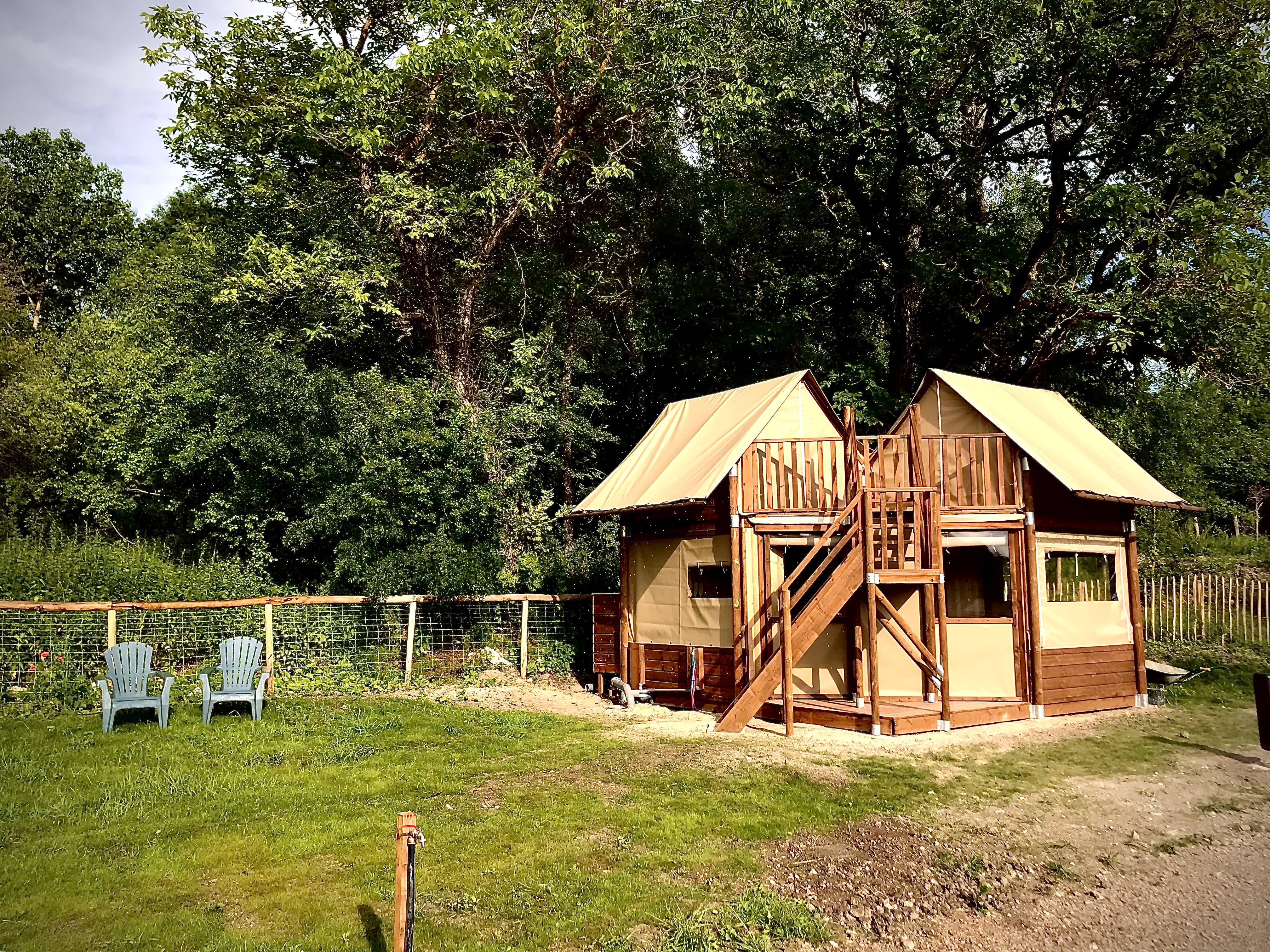 CABATENTE — Tente avec spa au Camping Le Soleil Des Bastides
