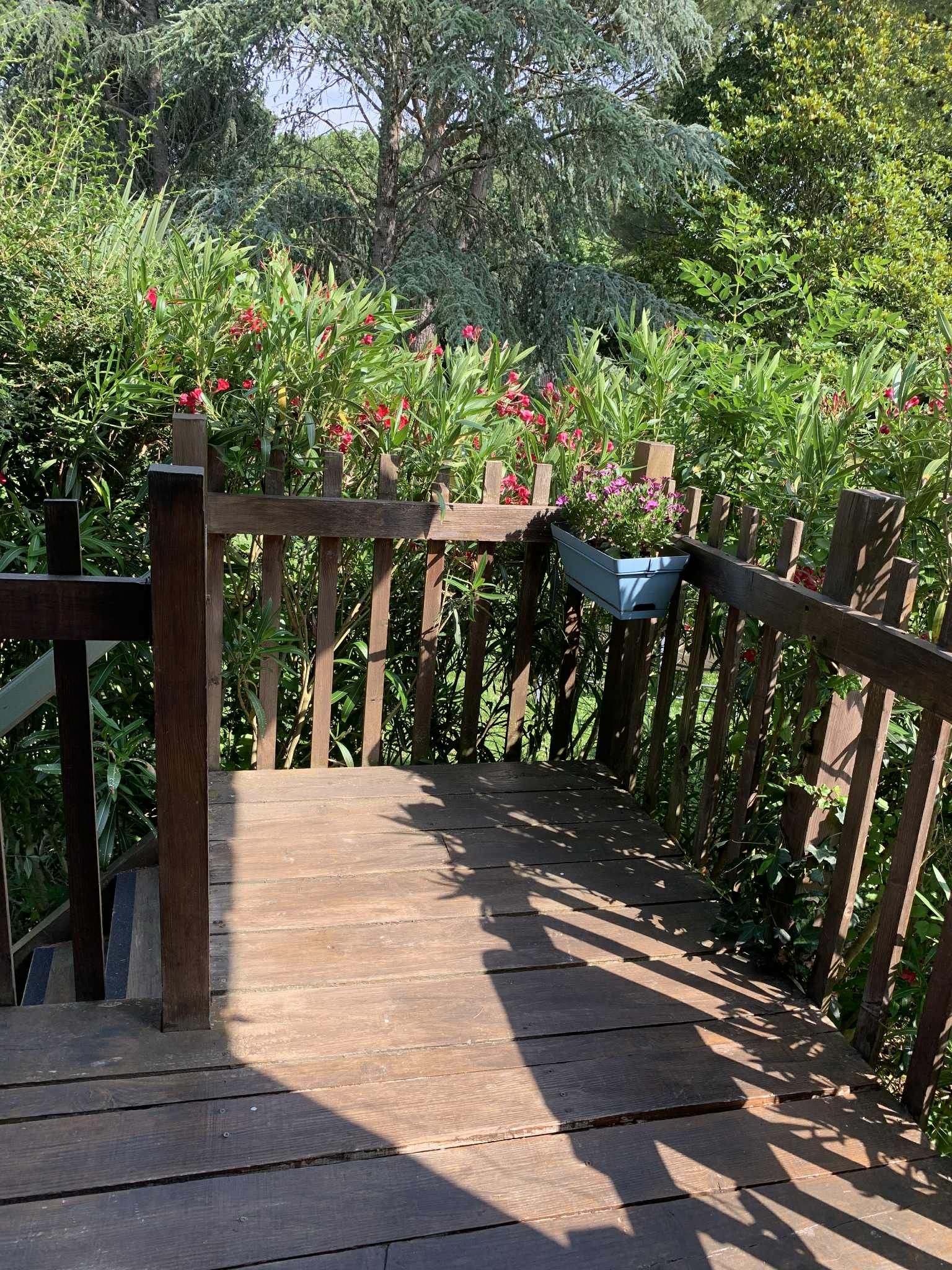La Roulotte de l'écluse de Négra — Roulotte avec spa à Haute-Garonne à Montesquieu-Lauragais — environnement naturel