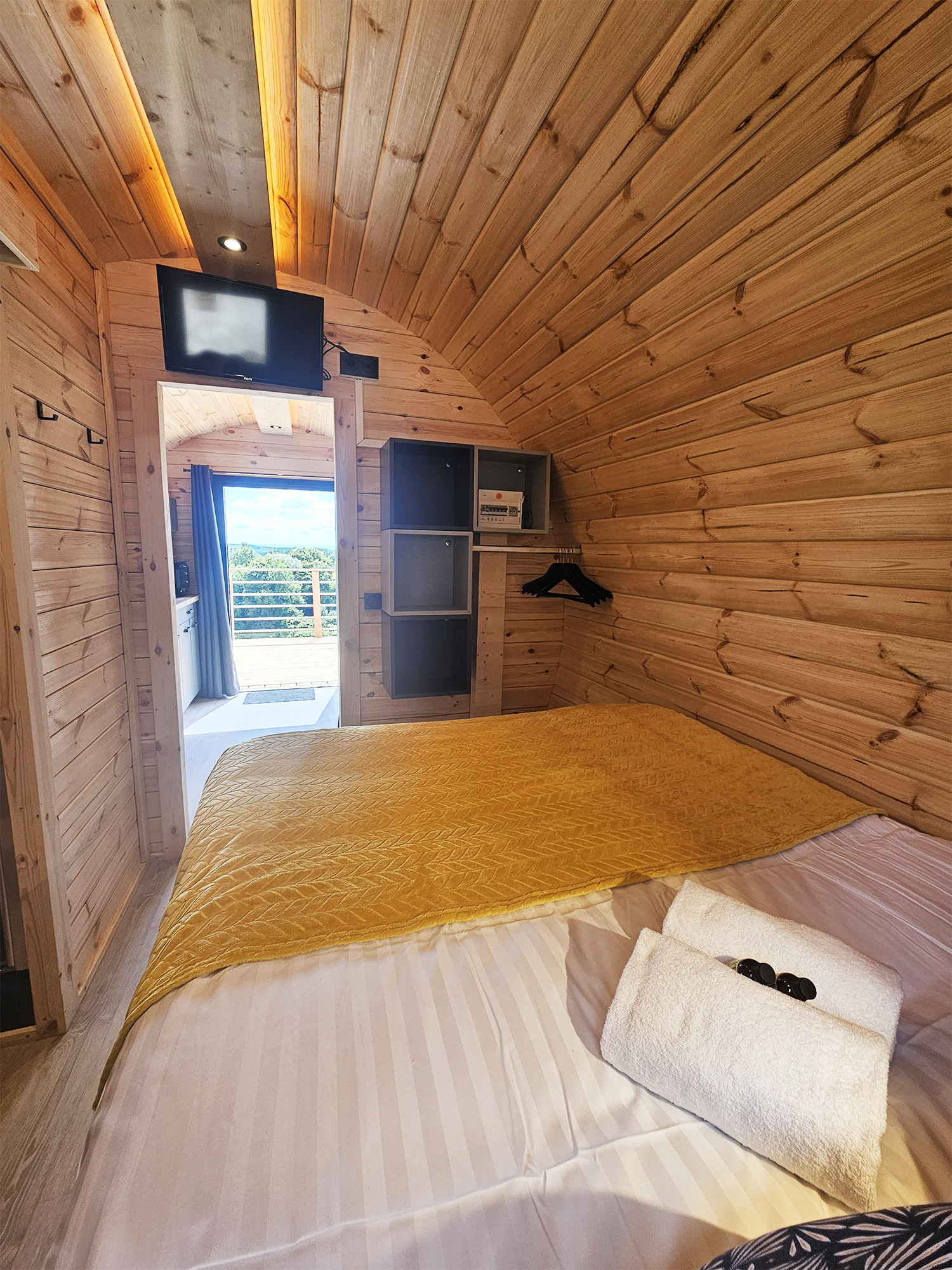 Un tonneau d'or avec vue panoramique en Franche-Comté à Dole — détail architectural