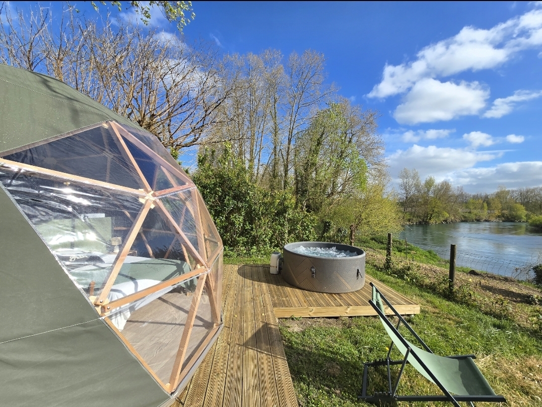 Dôme spa Cassiopée — Nuit insolite avec spa à Landes à Labenne — environnement naturel