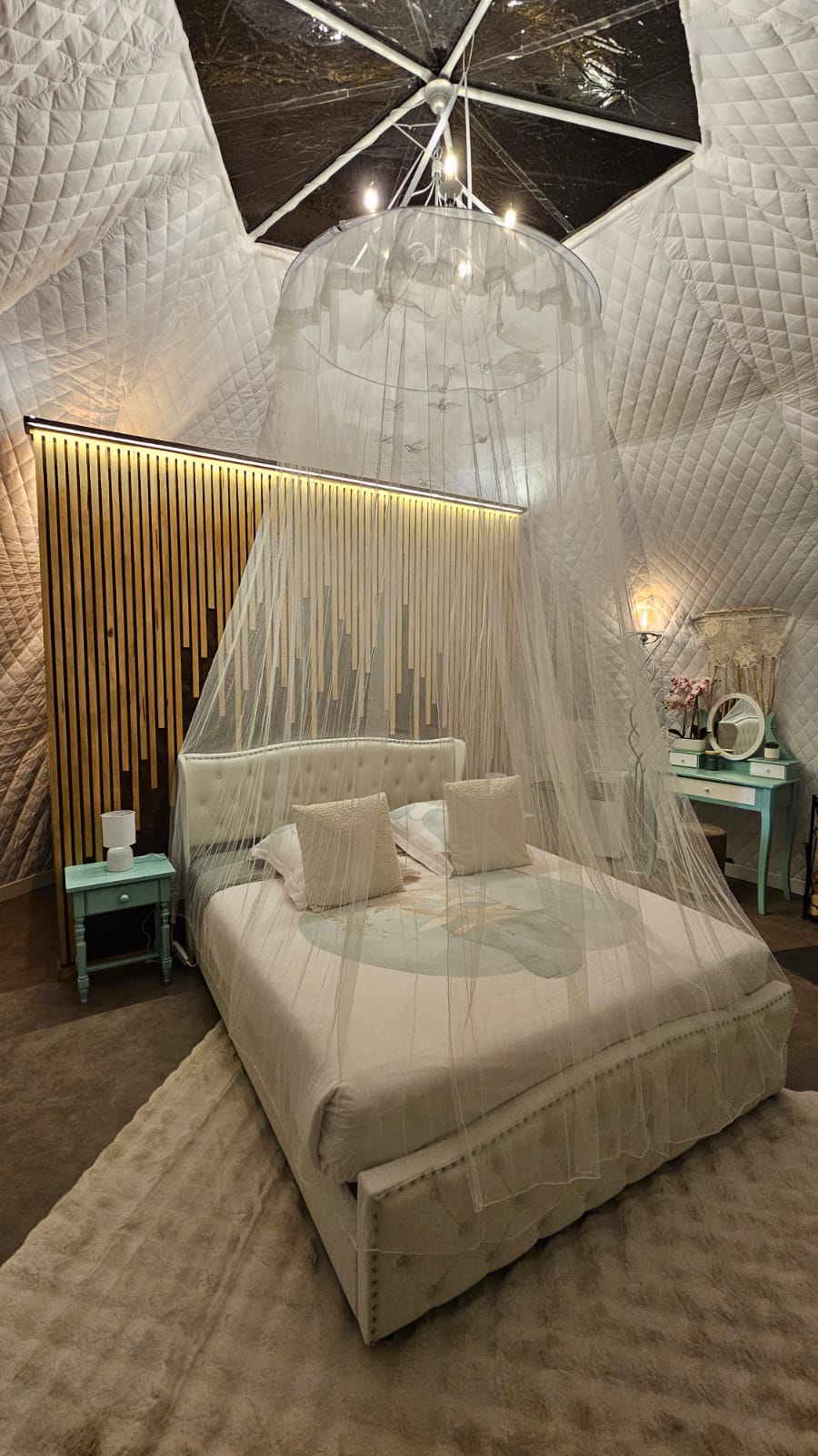 Luxo Dôme & Spa privatif — Dôme avec jacuzzi à Var à Carnoules — salle de bain