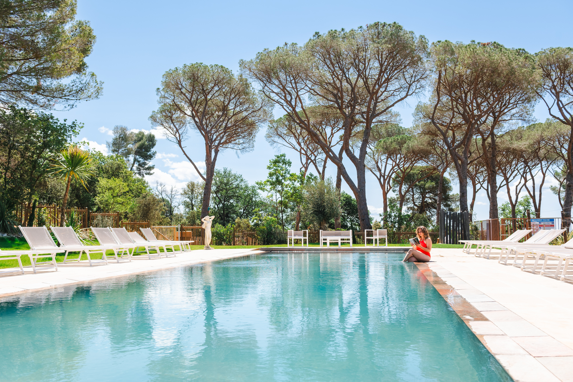 L'Orangerie du Château : un gîte 5 étoiles avec spa à Pezenas — détail architectural