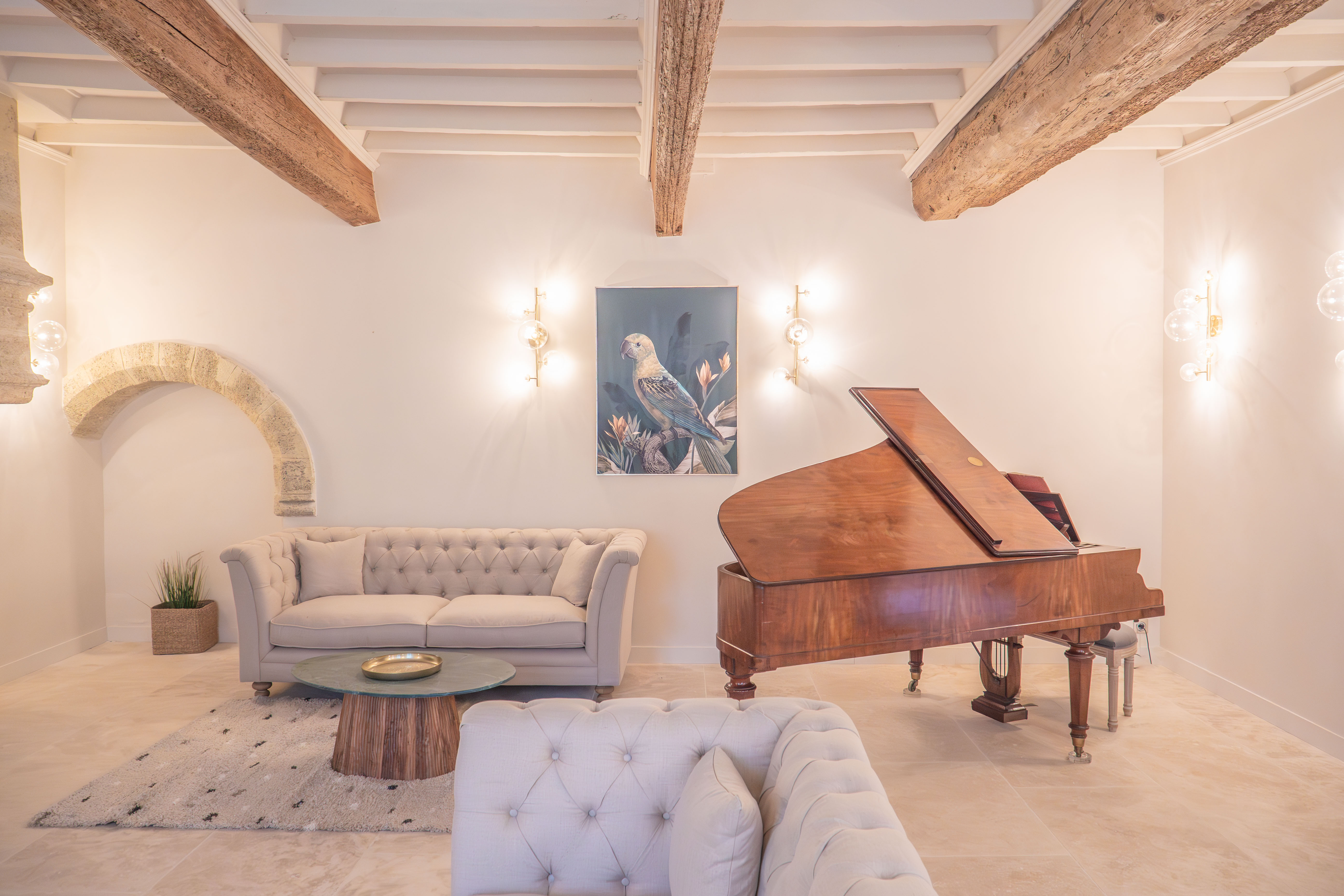Chez Nerthe : une maison 5 étoiles avec spa à Pezenas — espace de vie