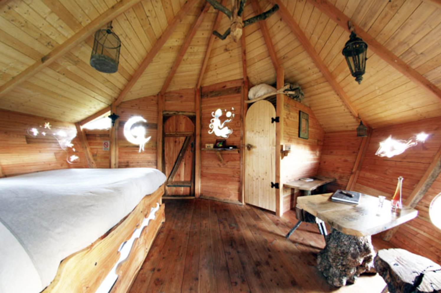 Cabane des Lucioles — Nuit perchée avec spa à Ille-et-Vilaine à Betton — salle de bain