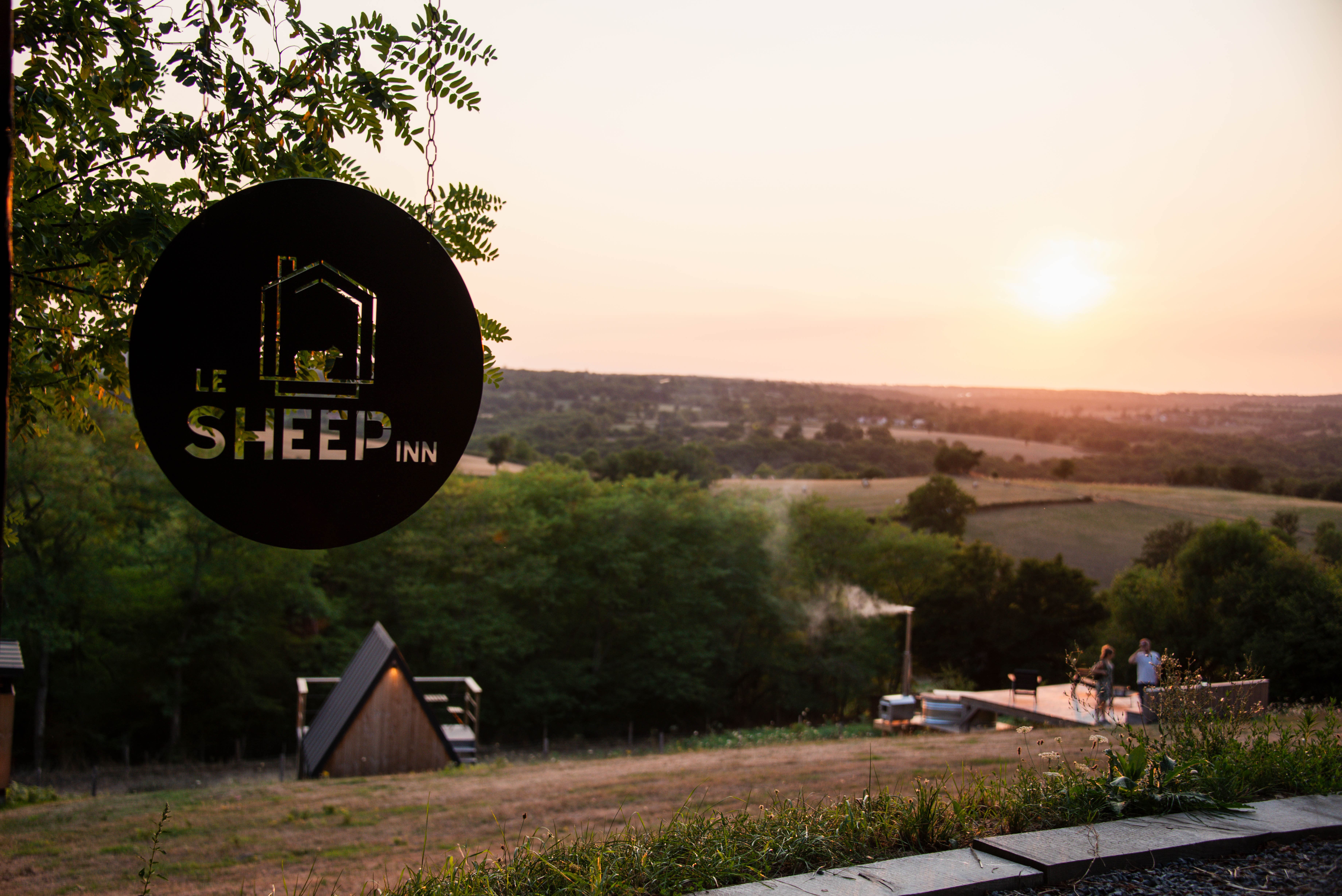 Cabane A-frame & Spa — Évasion en pleine nature à Allier à Vichy — vue intérieure