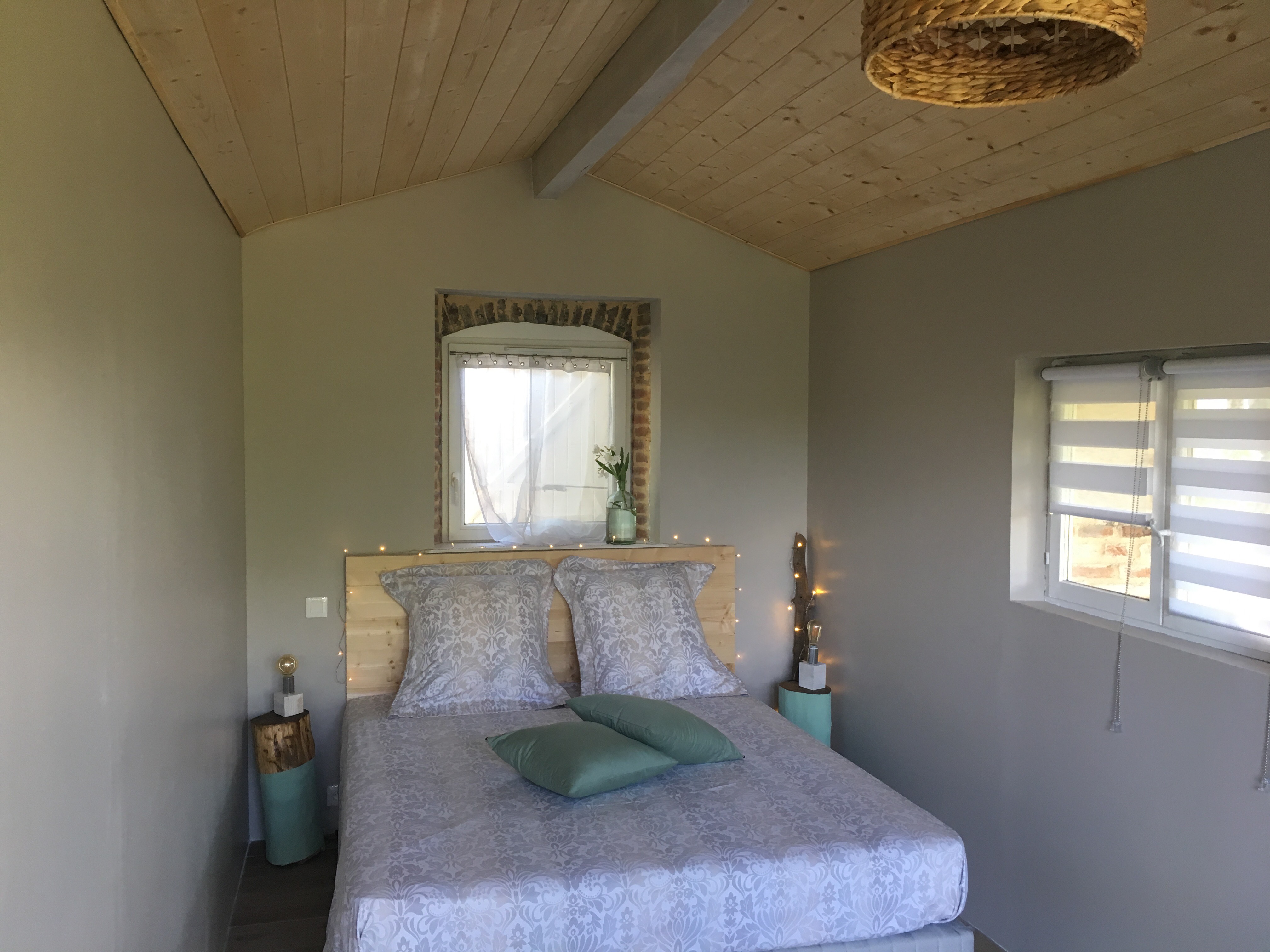 La Petite Cabane & Spa — Cabane avec bain nordique à Haute-Garonne à Toulouse — détail architectural