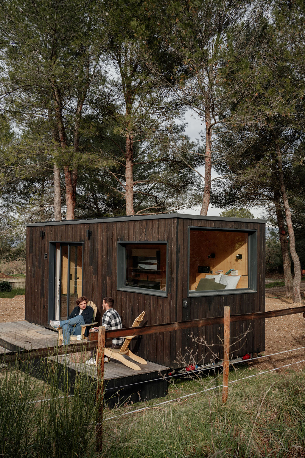 Une escapade unique dans une tiny house au cœur de la Provence à Trets — vue intérieure