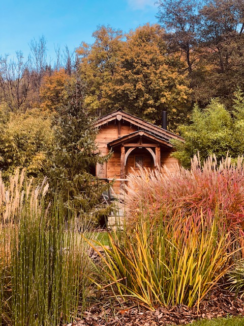 Cabane Spa des Daims : une évasion sensorielle en Franche-Comté à Corcelle-Mieslot — espace de vie