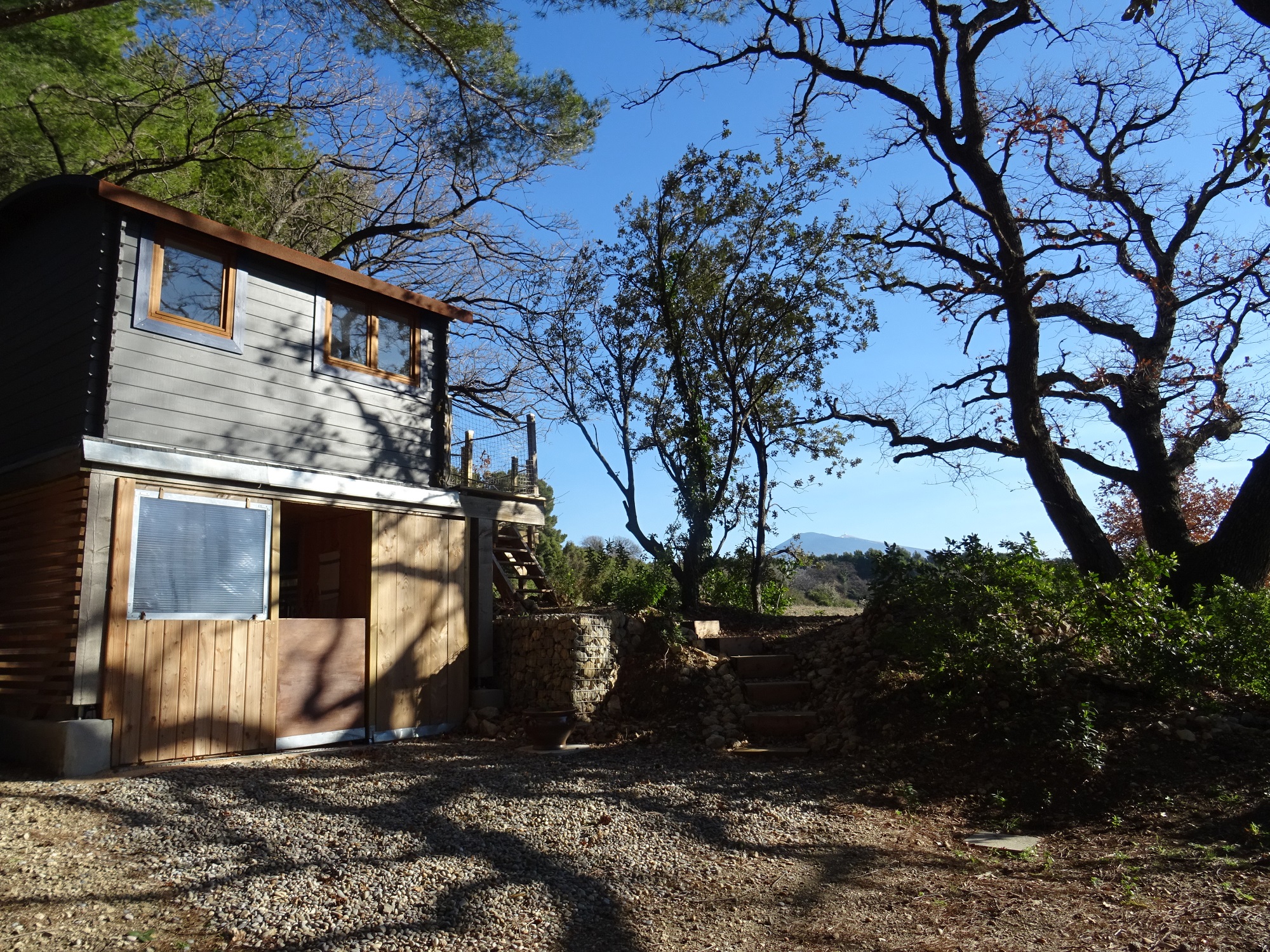 La Cabane du Ventoux — Cabane sur pilotis avec vue imprenable à Vaucluse — Cabane sur pilotis à Fontaine-de-Vaucluse