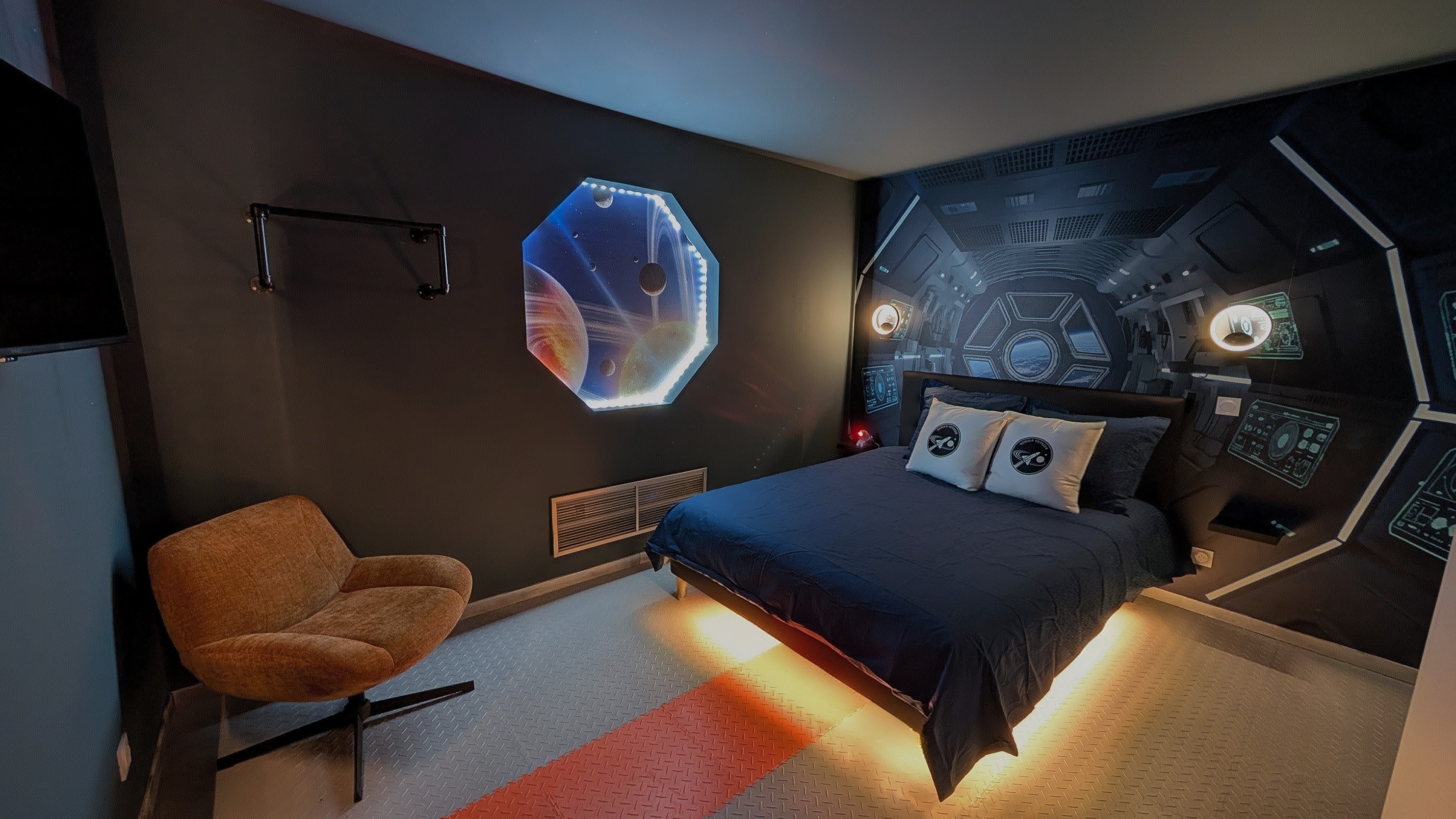 Navette spatiale Nebula Voyageur — Hébergement thématique à Toulouse (Haute-Garonne) à Toulouse — environnement naturel