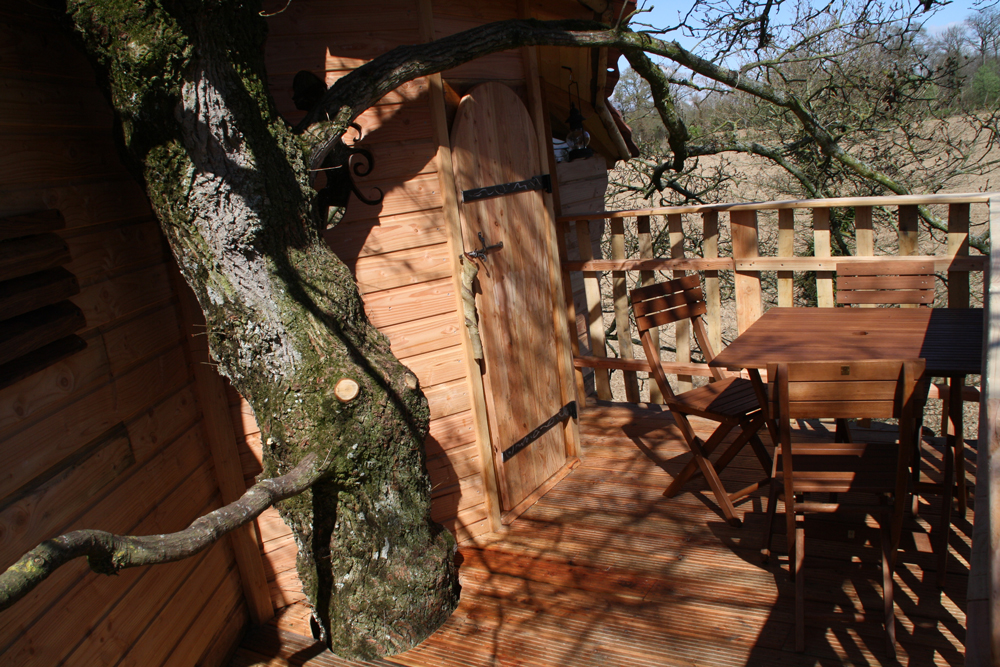 Cabane des Lucioles — Nuit perchée avec spa à Ille-et-Vilaine à Betton — vue depuis la terrasse