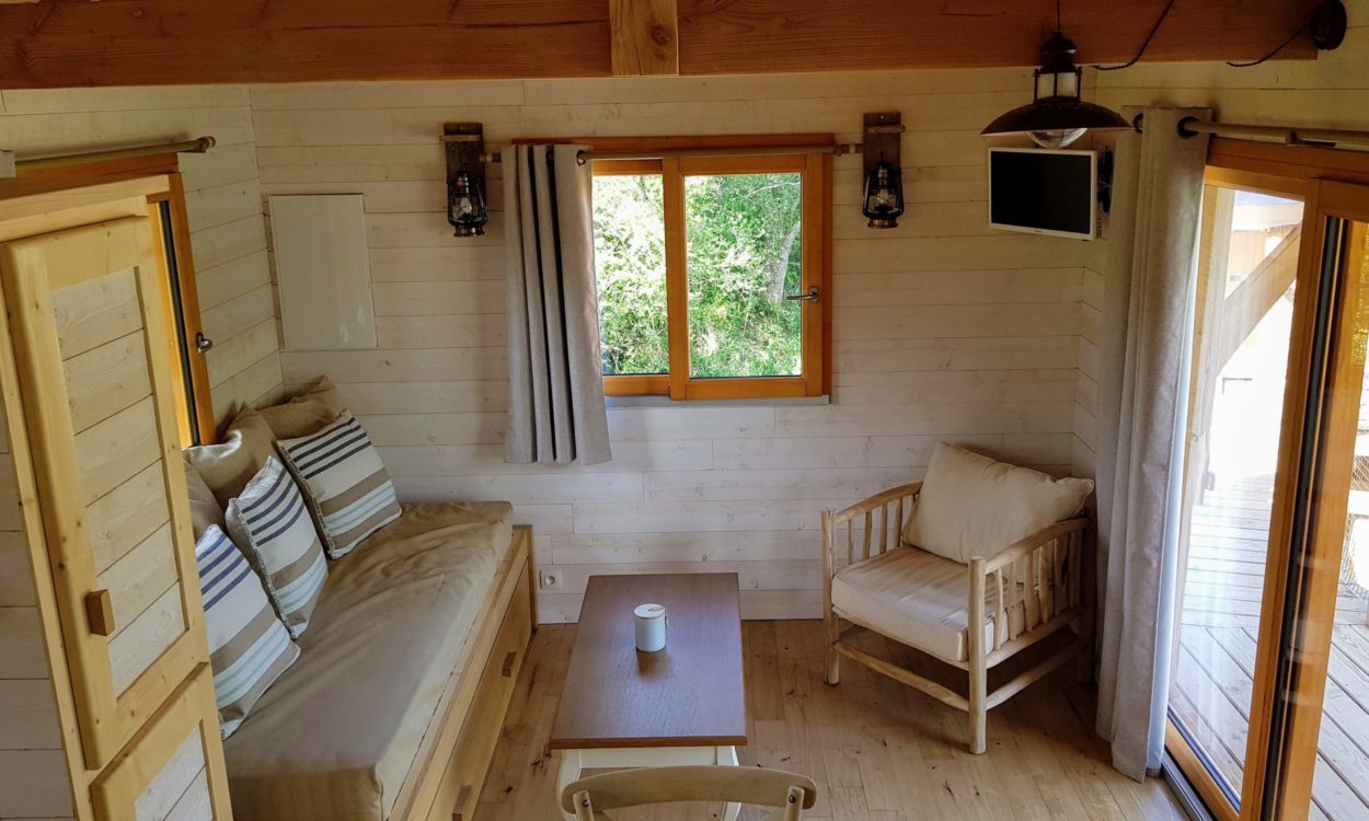 La Cabane Spa Rivage : une expérience unique en Bourgogne à Chassey — salle de bain