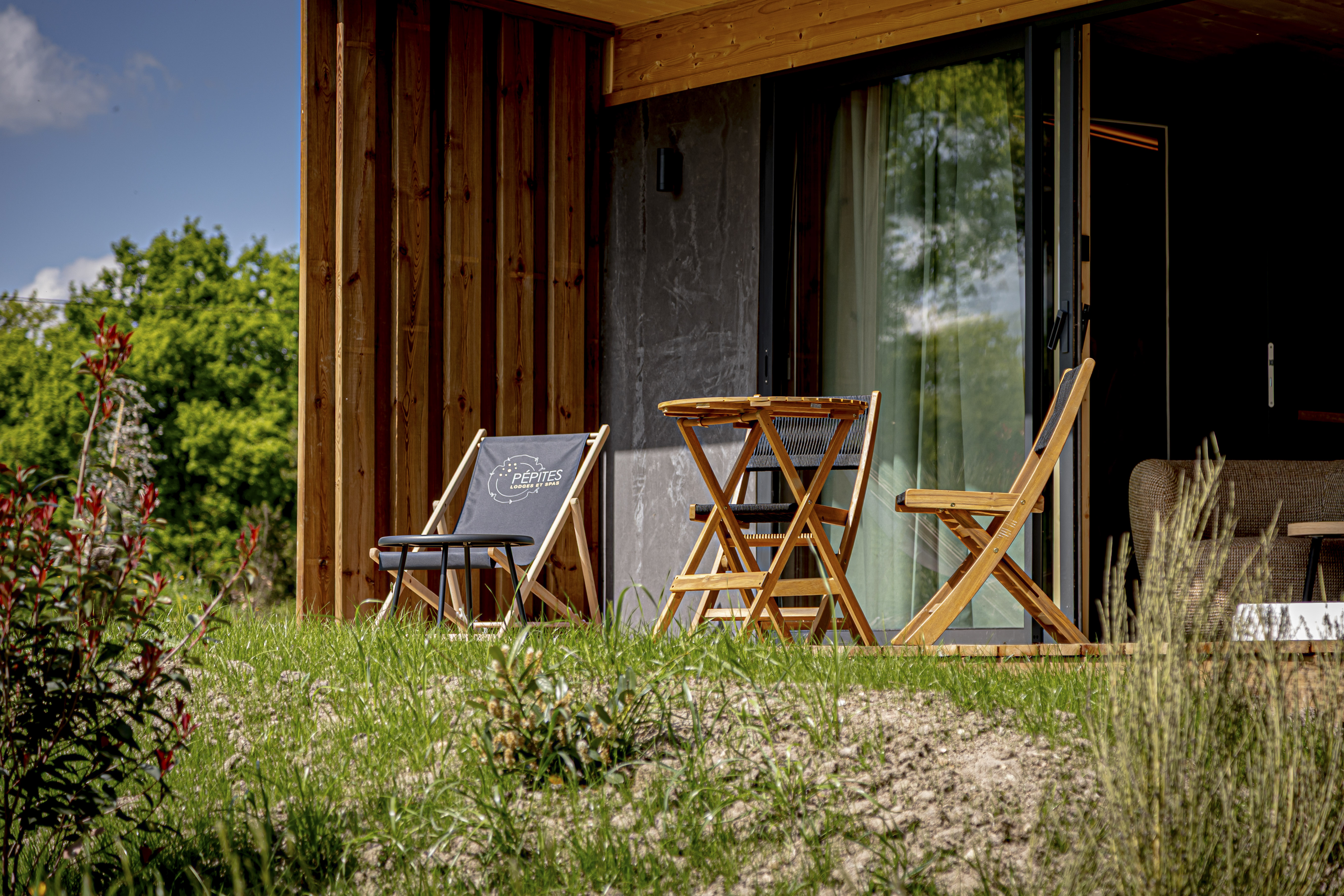 Pépites Lodges et Spas Lodge 1 Pétillant — Ecolodge avec spa à Montluçon à Montluçon — environnement naturel