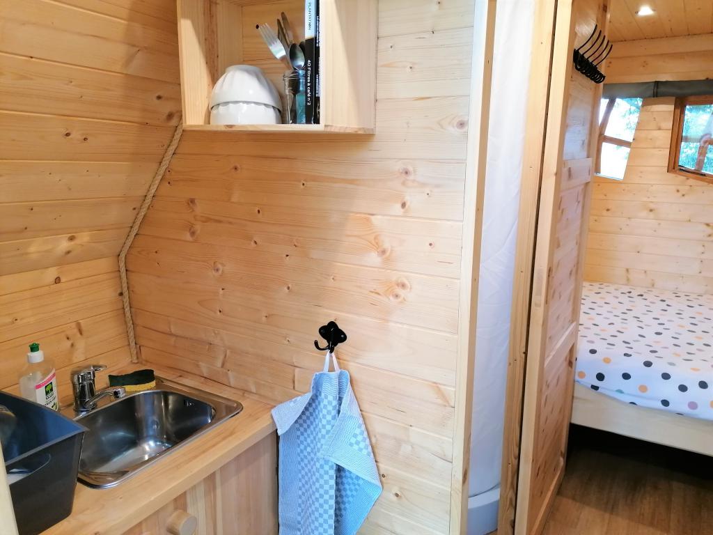 Petite Cabane de la Gare — Séjour romantique avec spa à Lurey (Marne) à Esclavolles-Lurey — environnement naturel