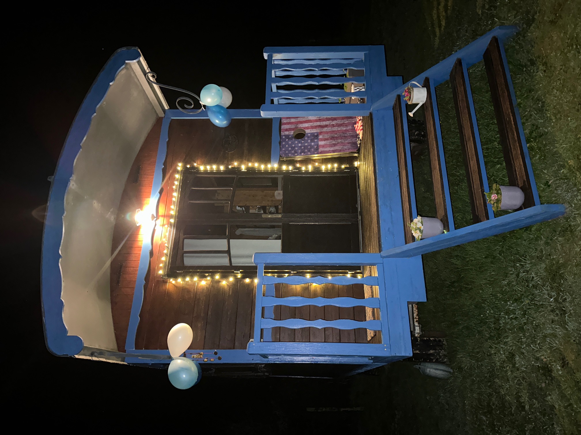 Roulotte Bluebell — Escapade bohème avec spa à Charente-Maritime à La Rochelle — vue depuis la terrasse