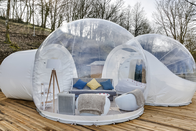 Bulle Capu & Spa — Nuit étoilée avec jacuzzi à Calvados à Valambray — espace de vie