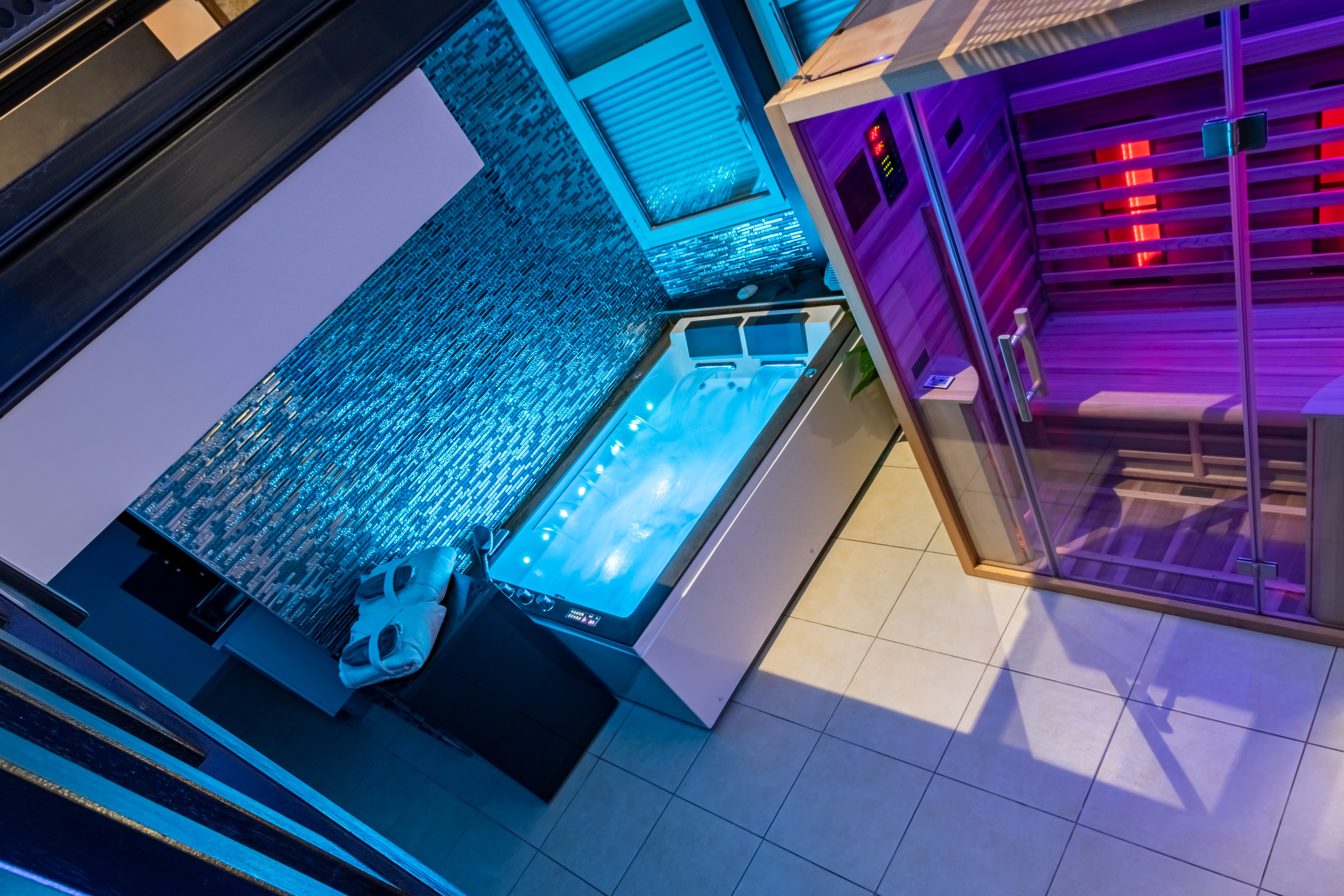 Glam Appart Spa New York Executive — Maison insolite avec spa à Reims à Reims — vue depuis la terrasse