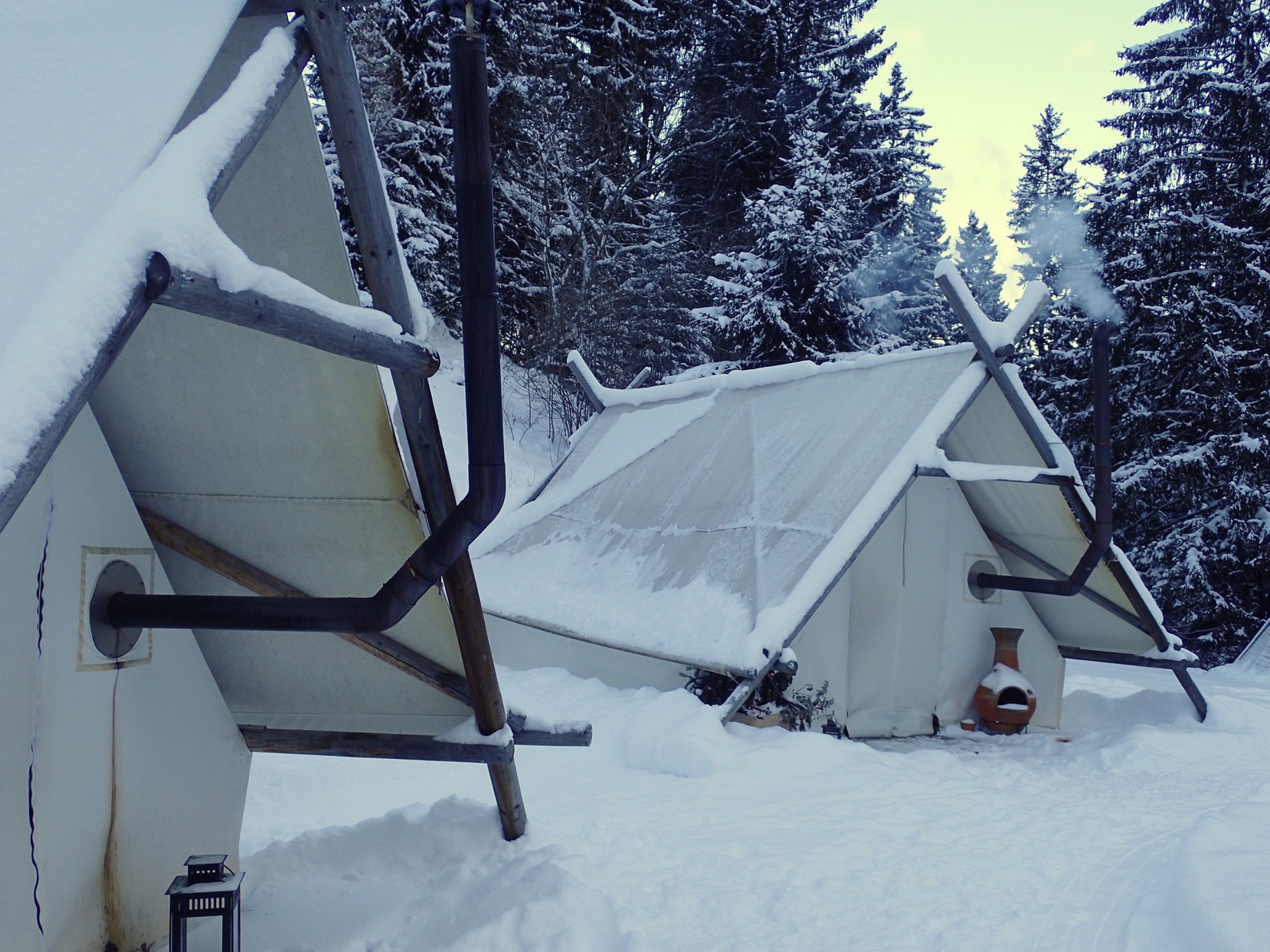 Lodge Zaltana : une expérience immersive en pleine nature à Mont-Saxonnex — chambre