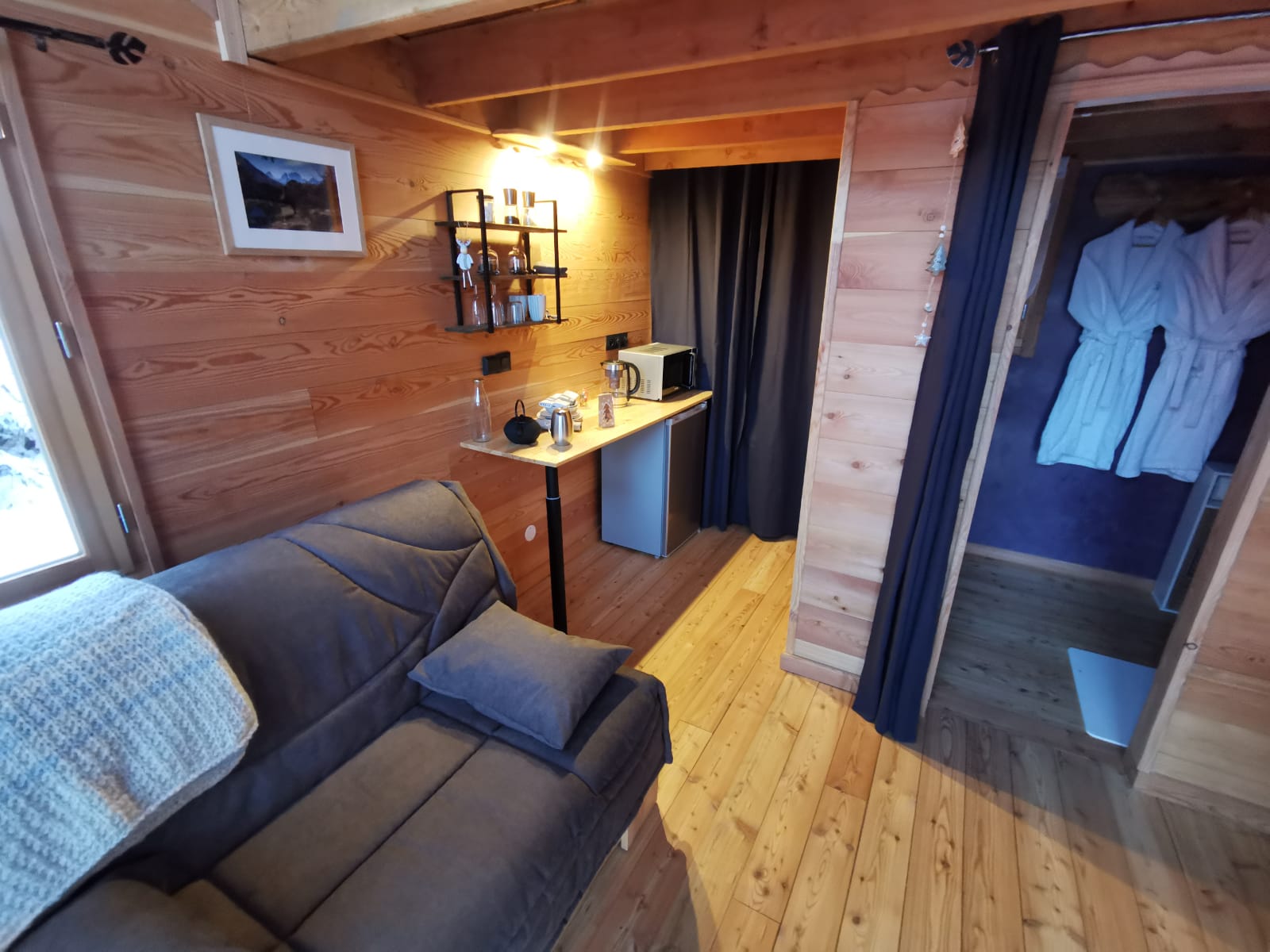 Cabane Les Séolanes : une escapade perchée en pleine nature à Le Lauzet Ubaye — salle de bain