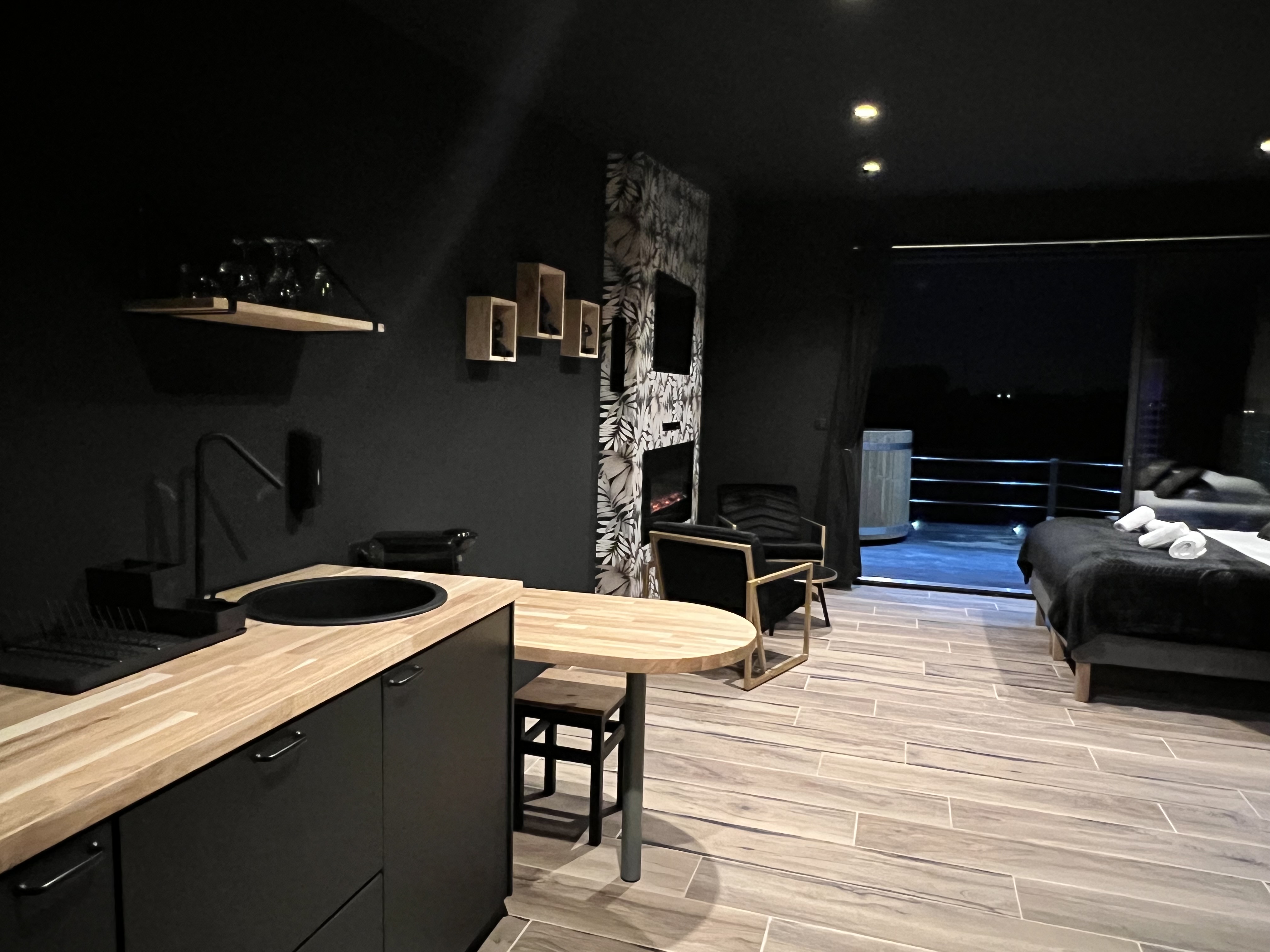 Cabane So Chic : une expérience unique en pleine nature à Wambrechies — vue depuis la terrasse