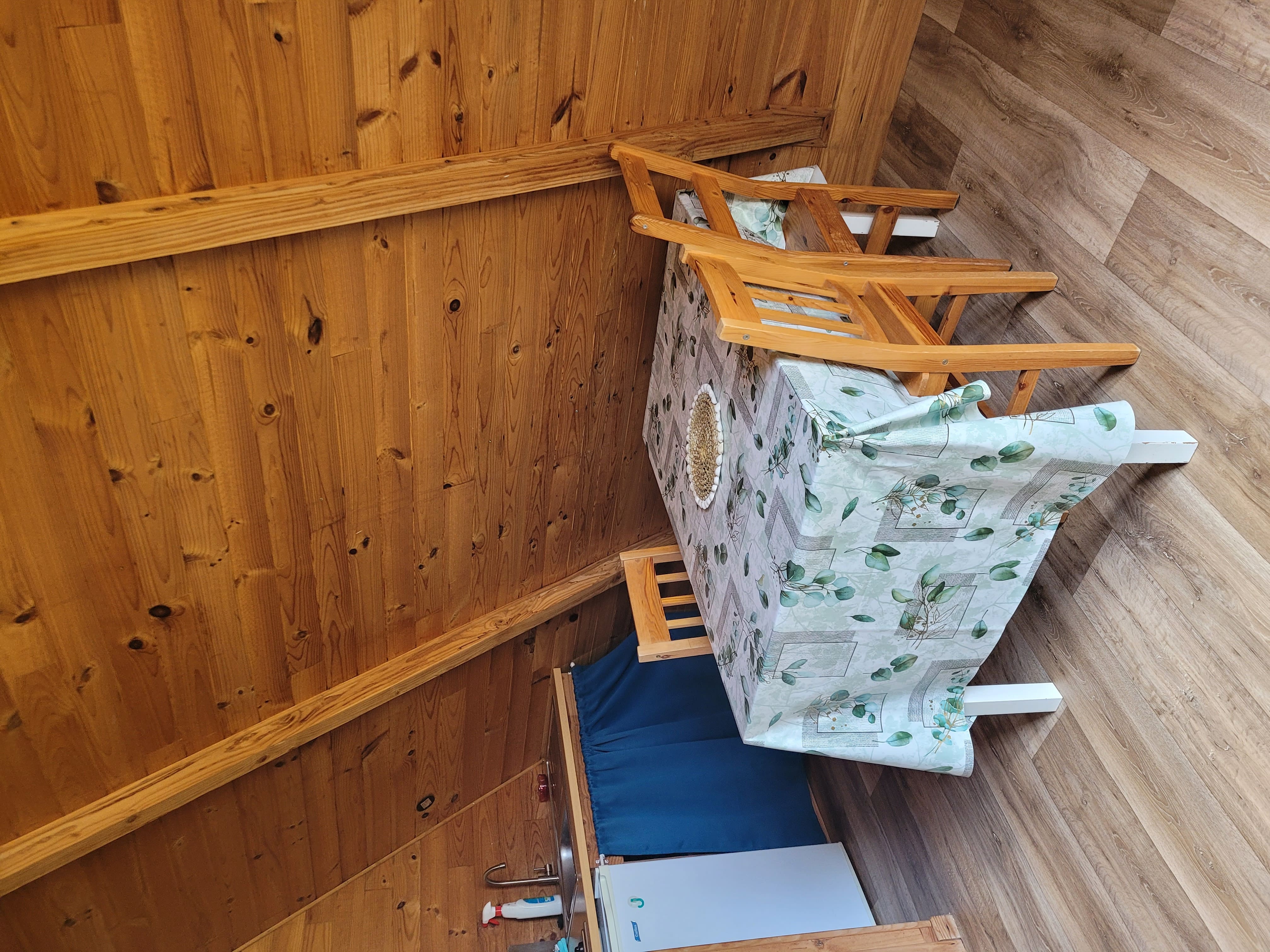 Chalet le Nid d'Hirondelle — Cabane avec spa à Haute-Marne à Chaumont — chambre