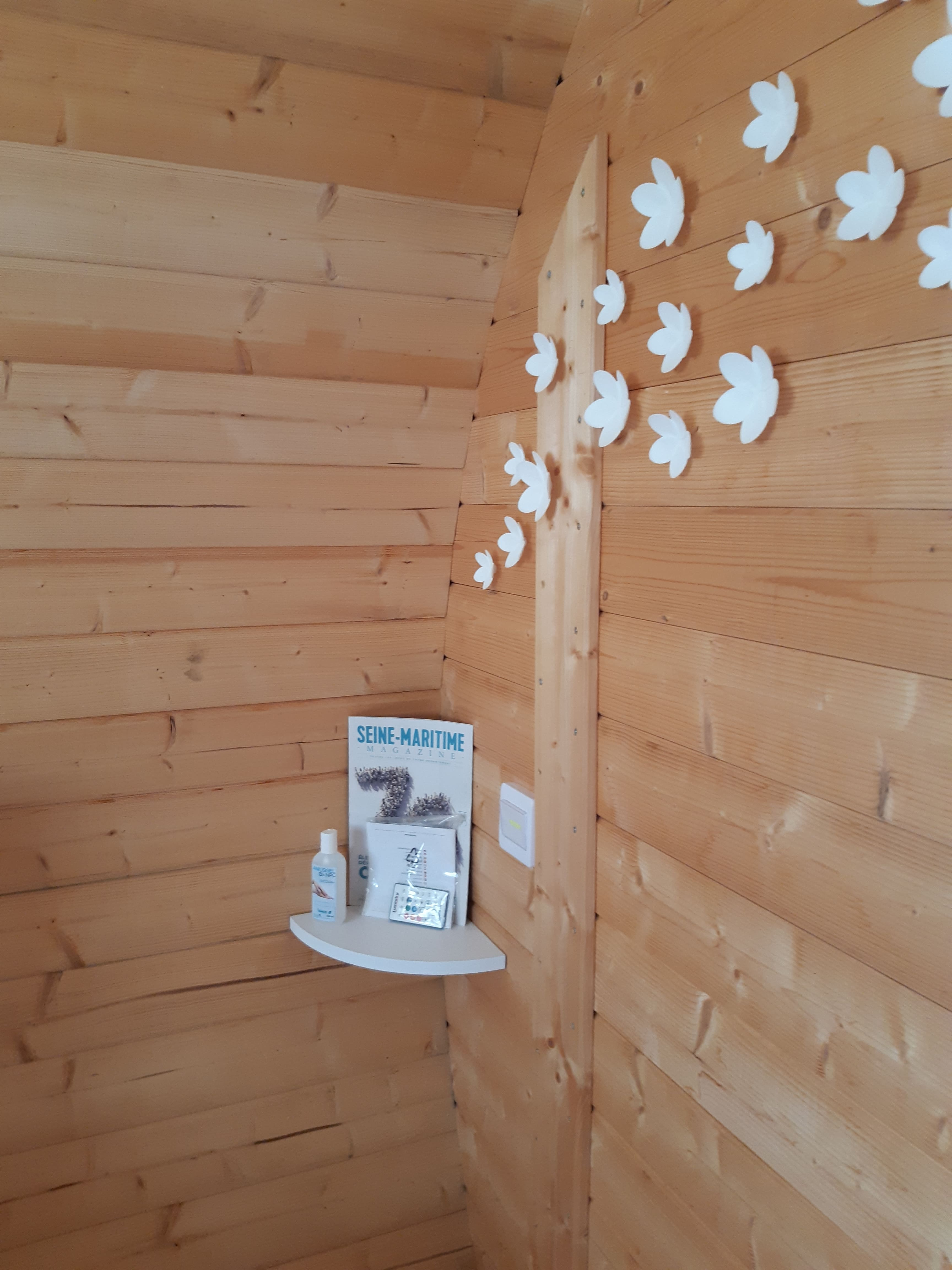Tonneau Ô Verger — Séjour insolite avec spa en Seine-Maritime à Rouen — cuisine