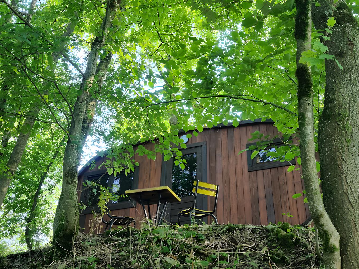 La cabane Bohème — Cabane avec spa à Indre à Châteauroux — vue intérieure