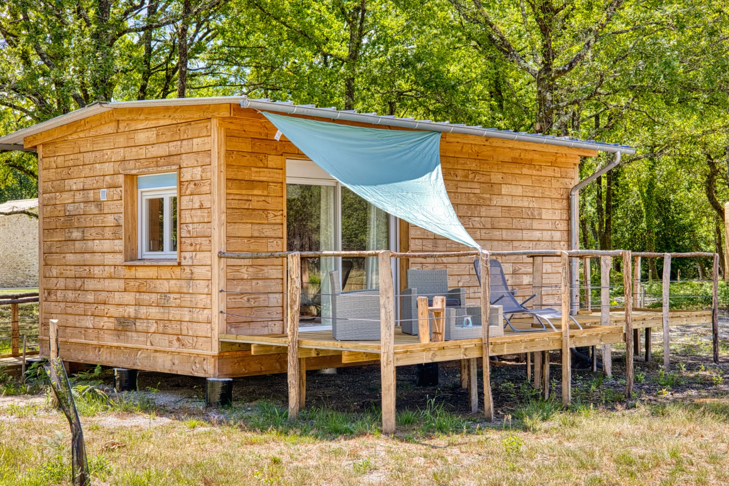 Brikawood — Cabane moderne avec spa à Gironde