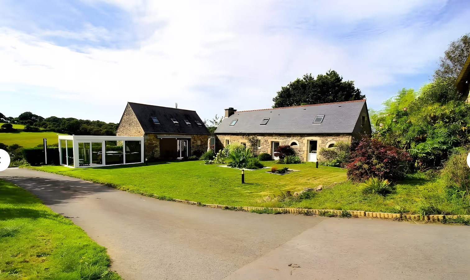 Gîte Keryanti — Maison insolite avec spa à Plounéour-Ménez (Finistère)