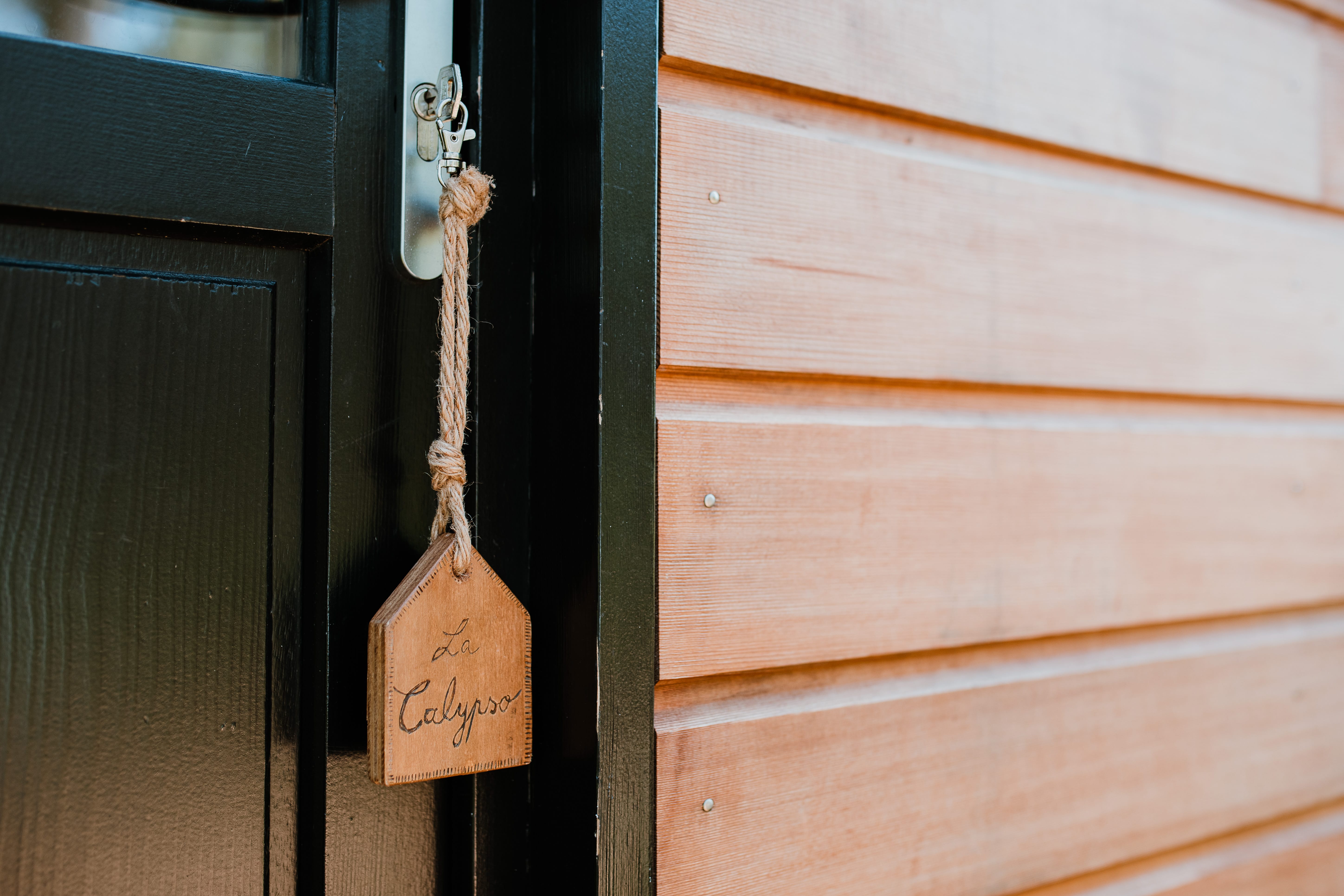 La Calypso : une tiny house moderne au cœur de la nature à Clefs-Val-D'anjou — chambre