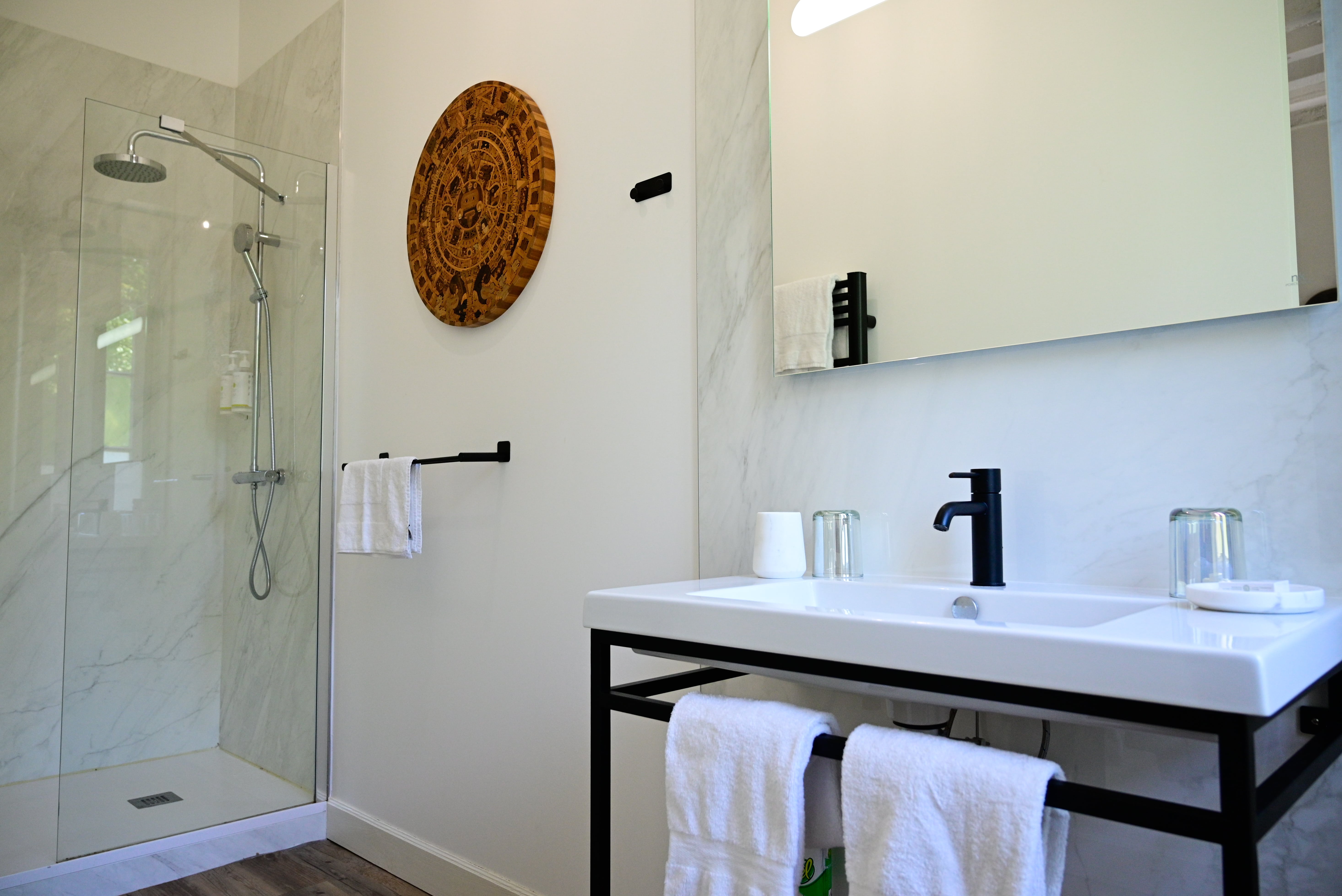 Impériale 5,25 — Suite avec spa à Saint-Émilion en Gironde à Saint-Émilion — espace de vie