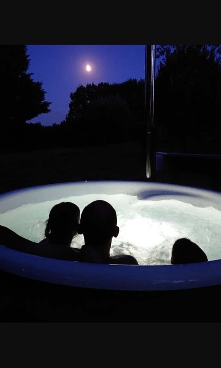 Gîte Spa Amazonia — Tiny House avec spa à Calvados à Caen — vue depuis la terrasse