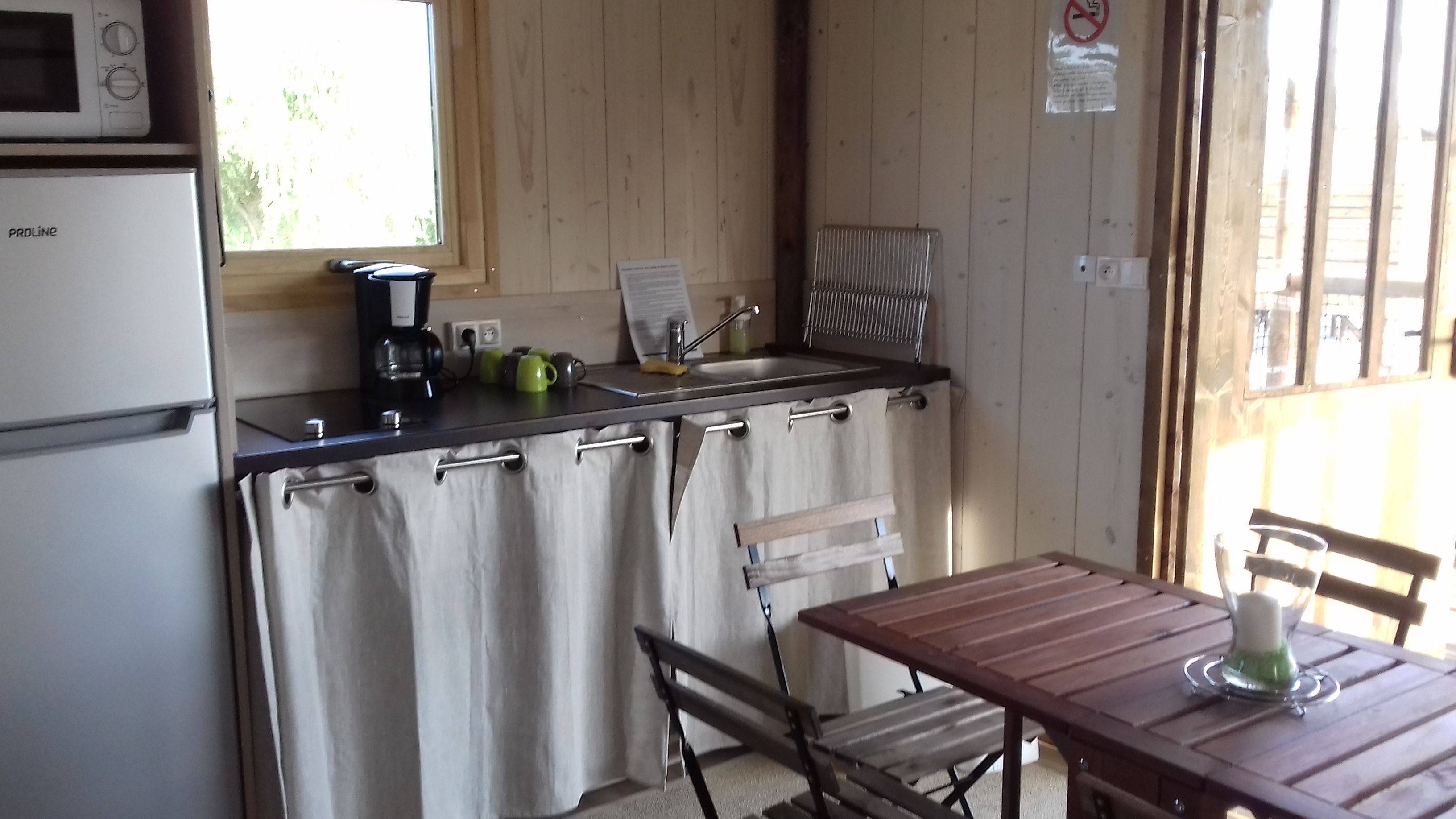 Un lodge sur pilotis Africa pour une expérience immersive en pleine nature à Mont Près Chambord — espace de vie