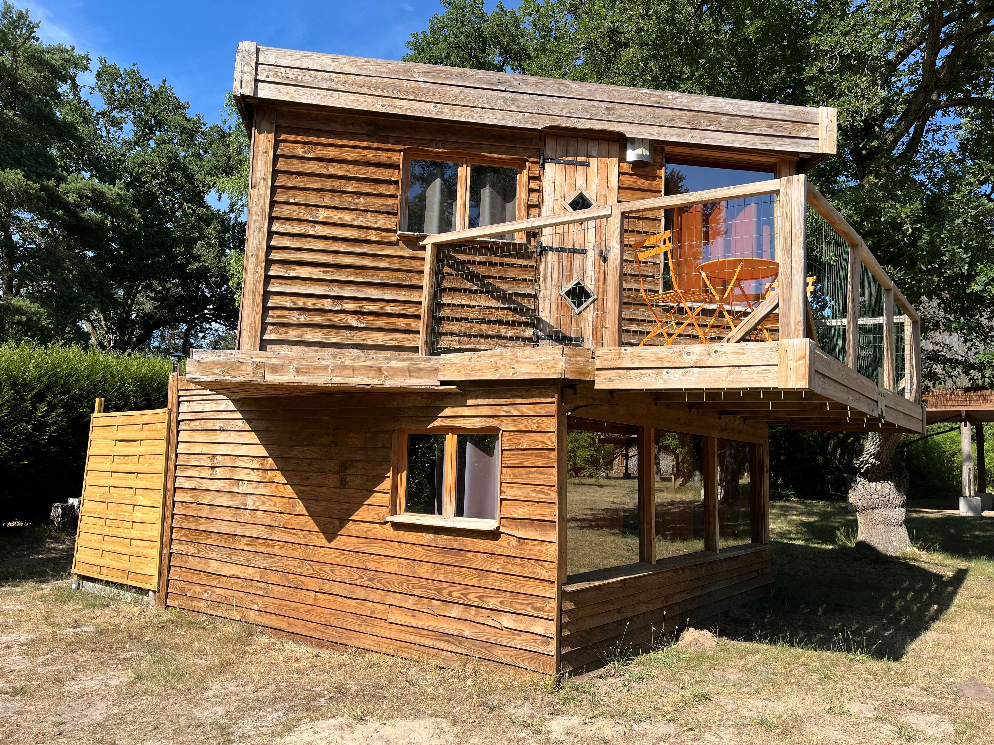 Évasion romantique dans une cabane Duo Spa en Picardie à Fere En Tardenois — salle de bain