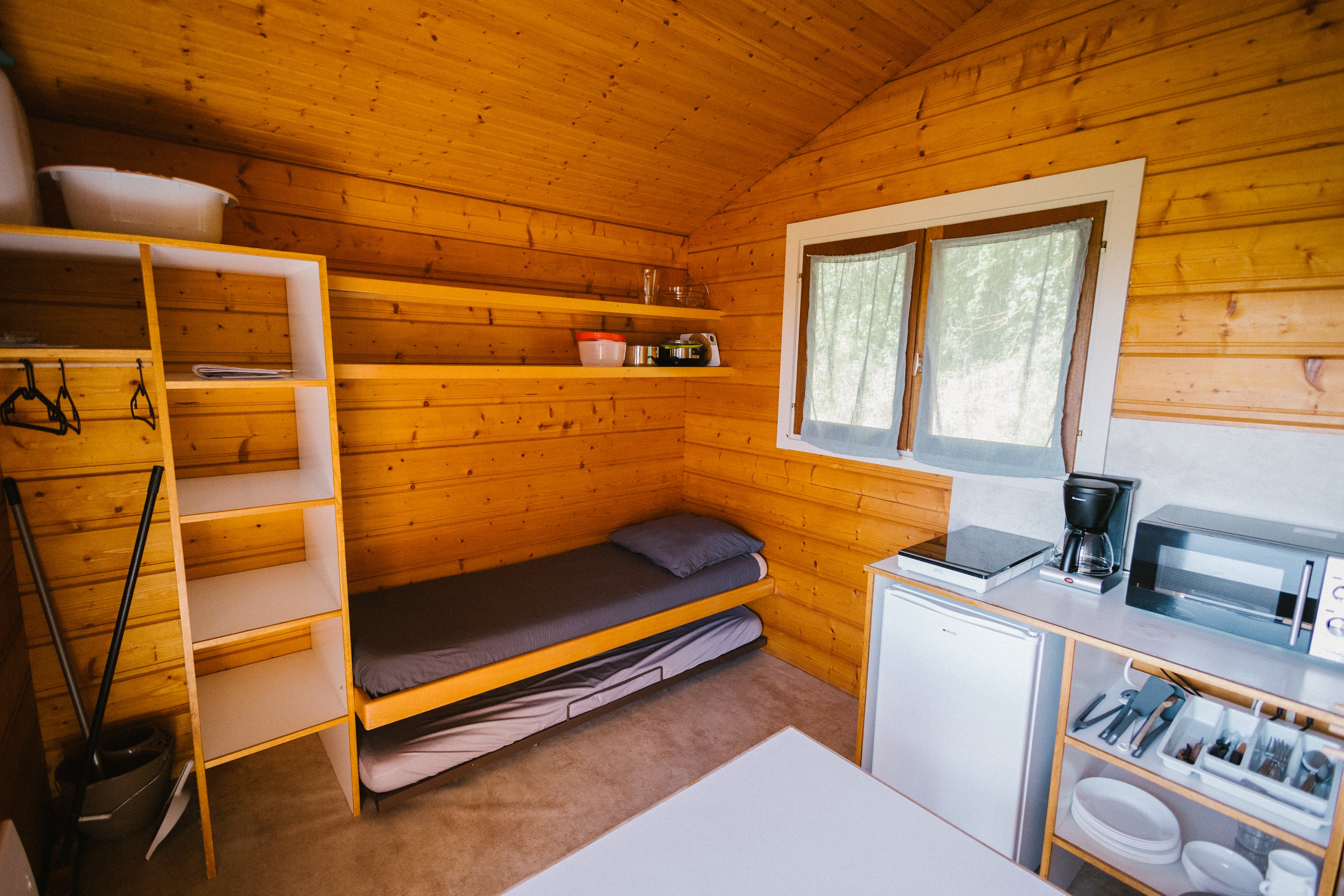 Un chalet romantique au cœur de l'Auvergne à Neuveglise-Sur-Truyère — chambre
