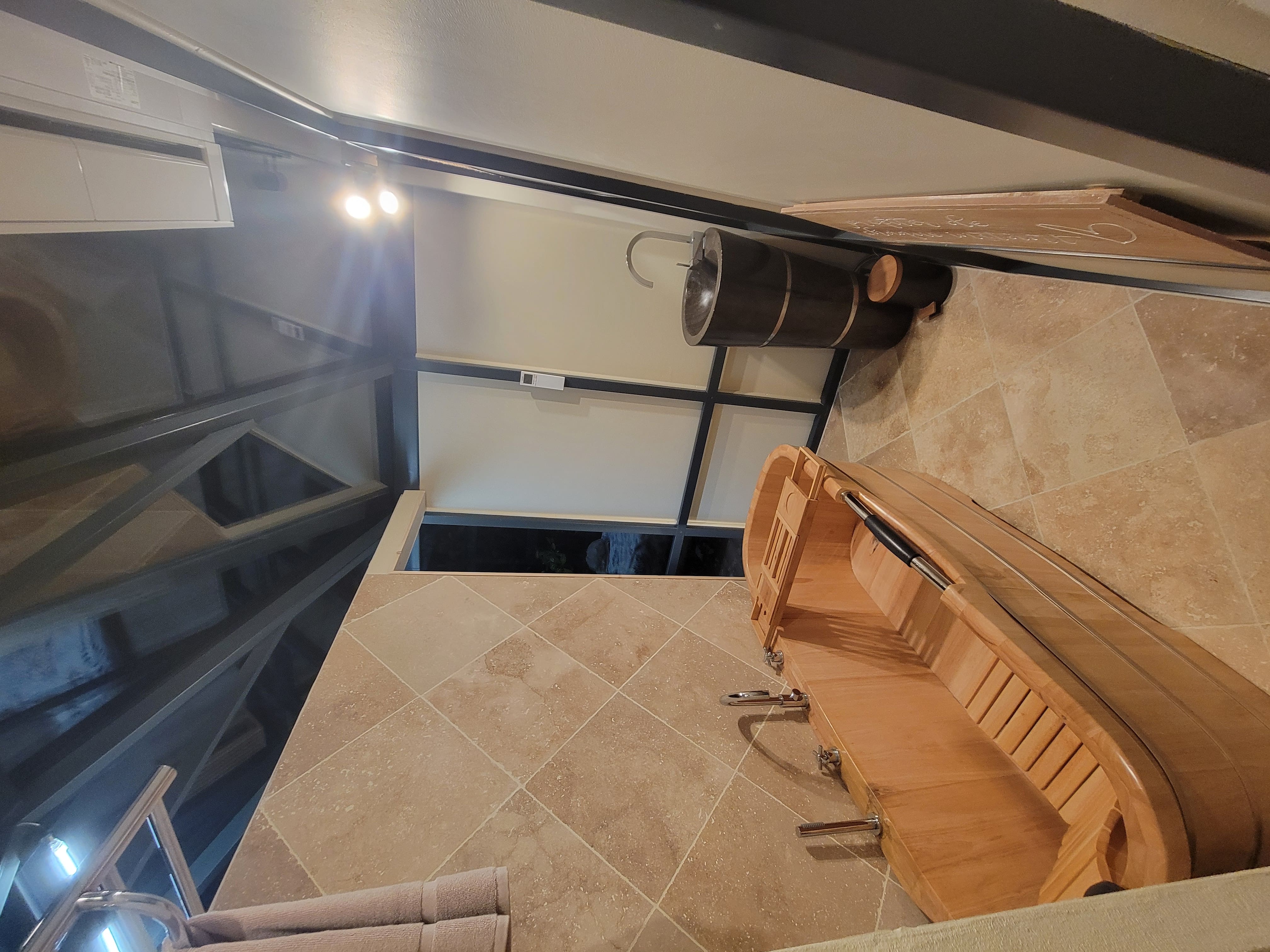 L'Orangerie & Spa — Évasion romantique en Ardèche à Aubenas — détail architectural