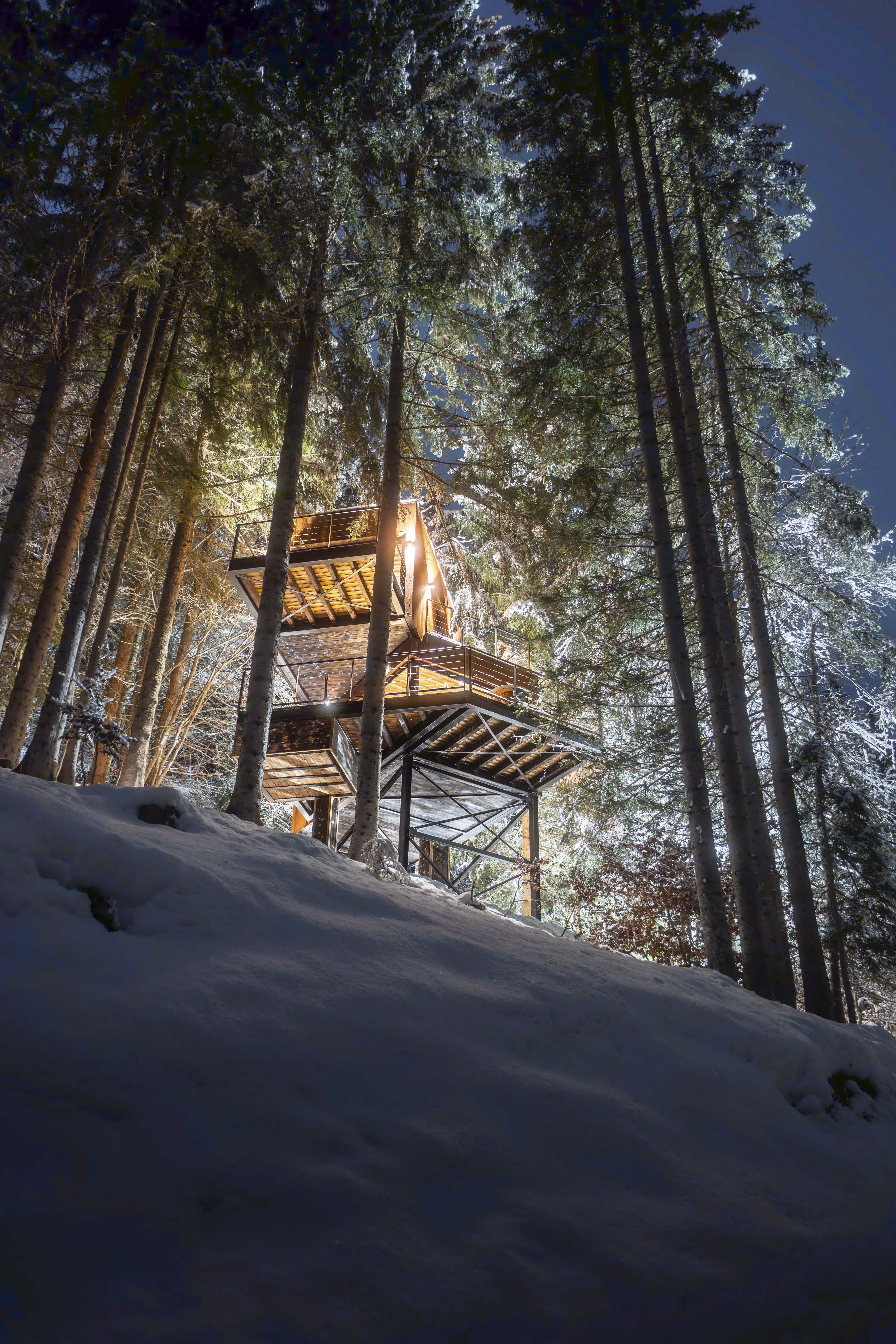 Cabane sur pilotis à la Belle Étoile avec spa privatif