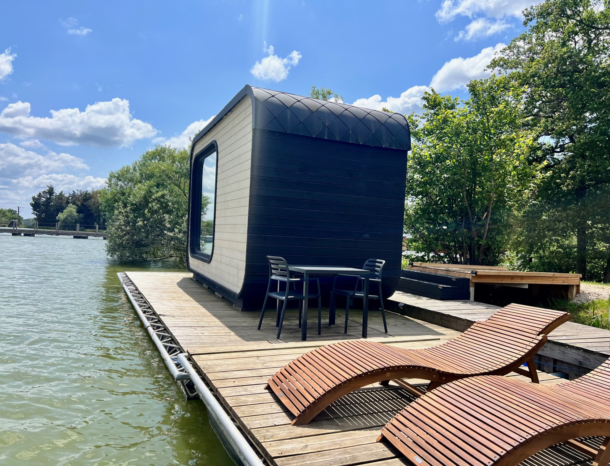 Cabane Héron — Écolodge romantique avec spa à Ain à Druillat — chambre