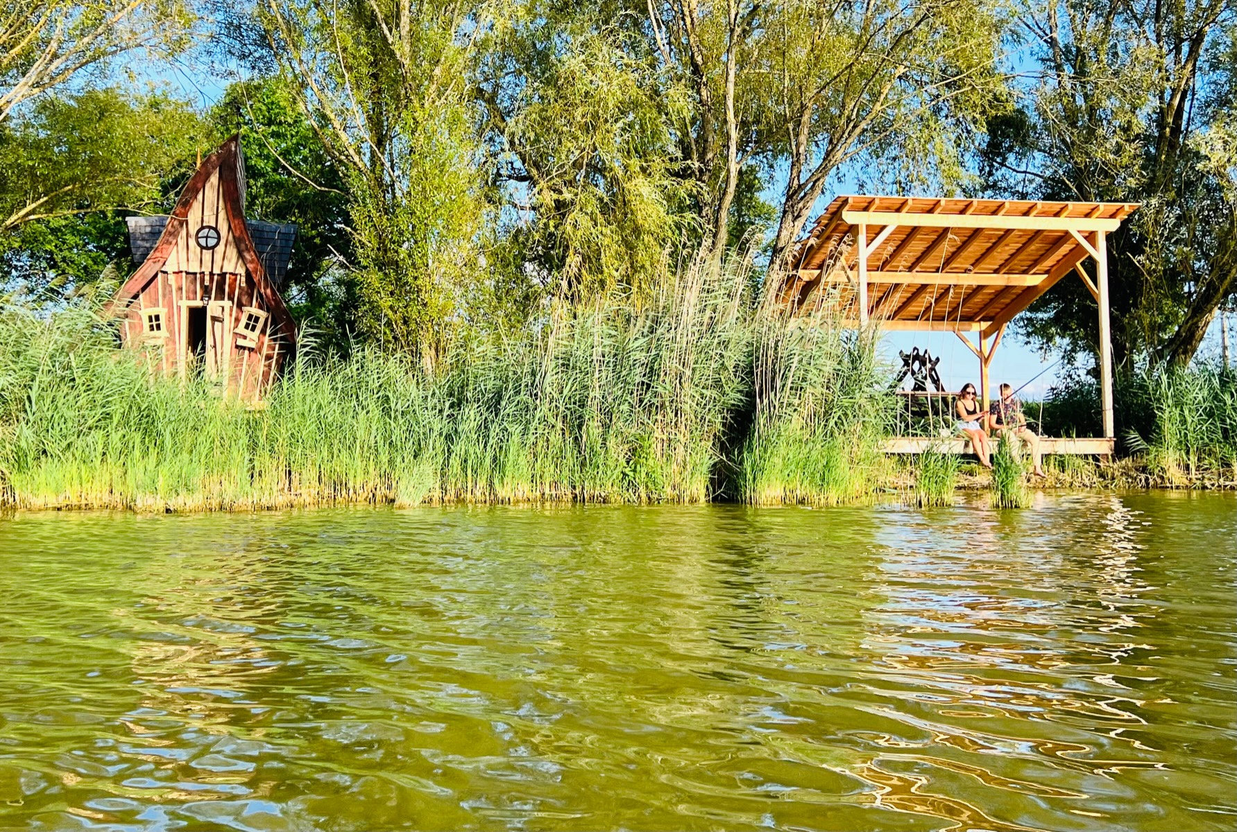 Cabane Fées 4 pers — Séjour avec spa à Ain à Meillonnas — vue depuis la terrasse