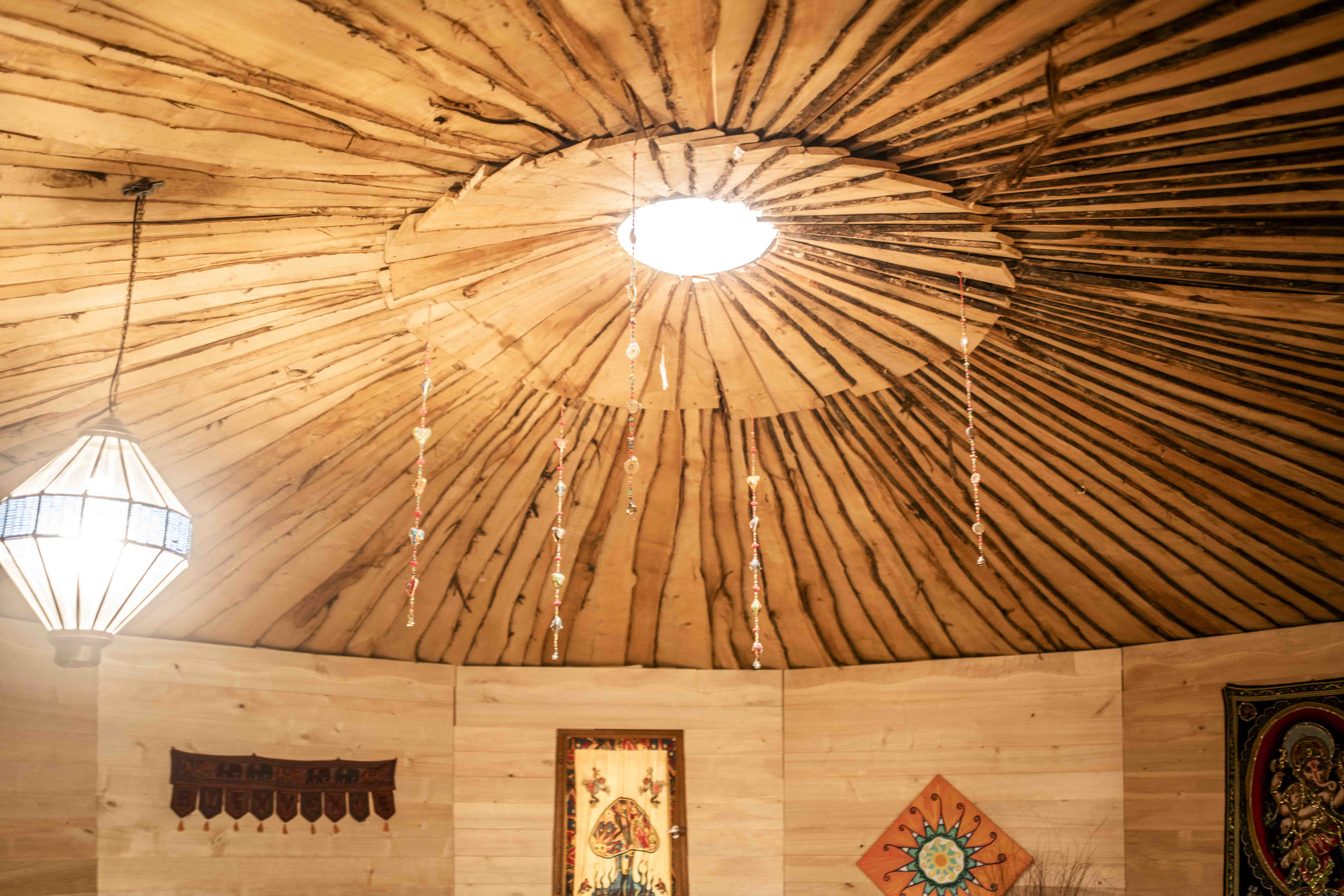 Cabane Couleurs Indiennes — Évasion romantique avec spa à Souleyourt à Souleyourt — salle de bain