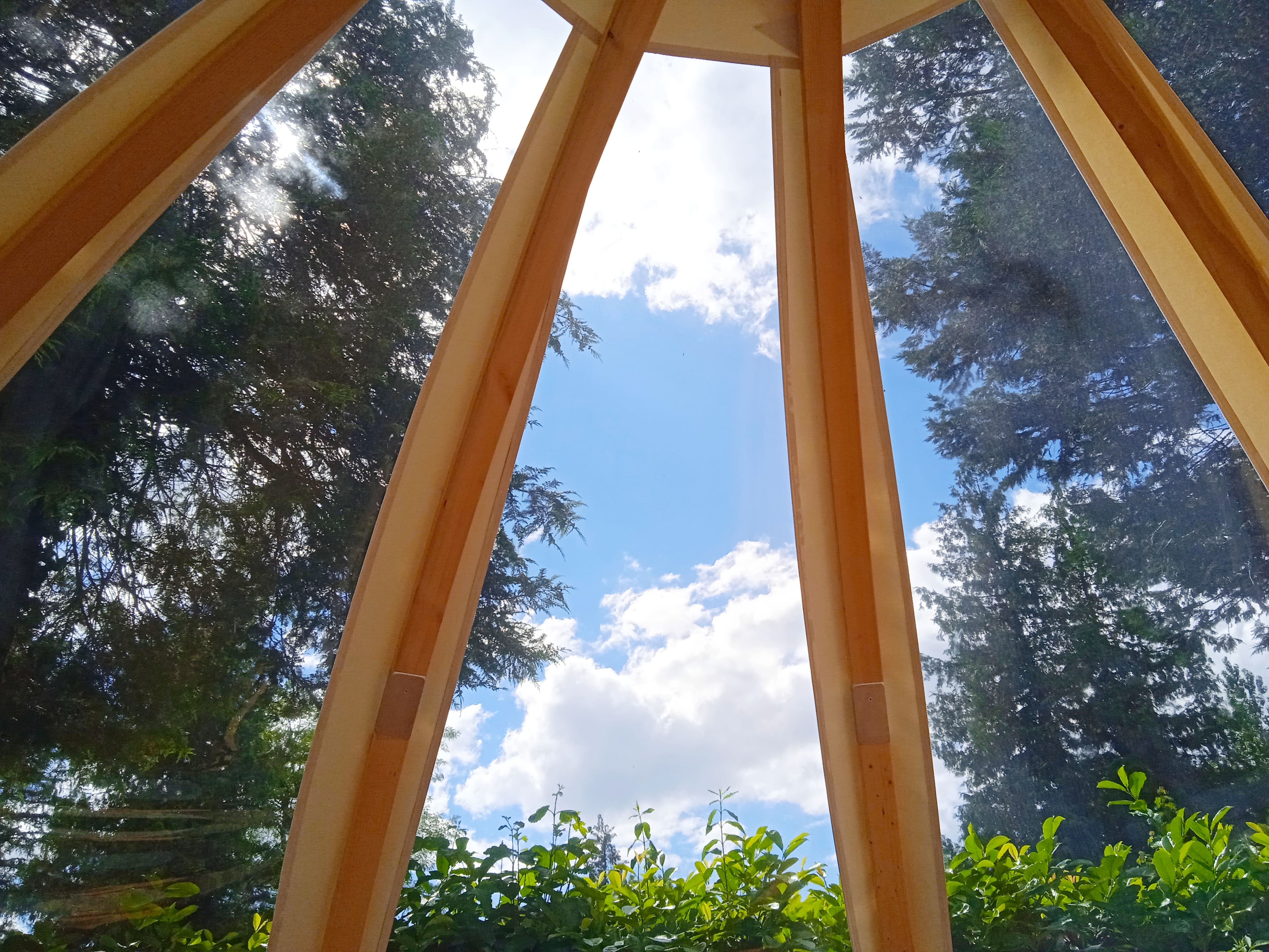 Bulle Wigwam — Évasion romantique avec spa à Pas-de-Calais à Lisbourg — vue depuis la terrasse