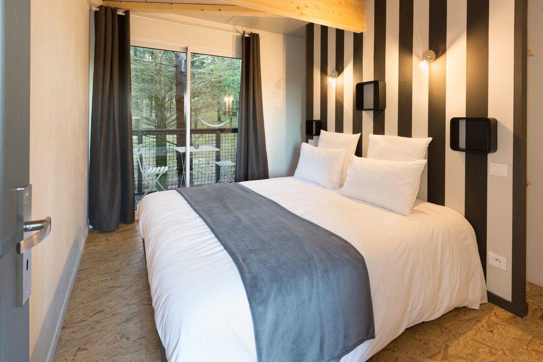 Lodge Spa Marcel : une cabane immersive en Limousin à Palazinges — chambre