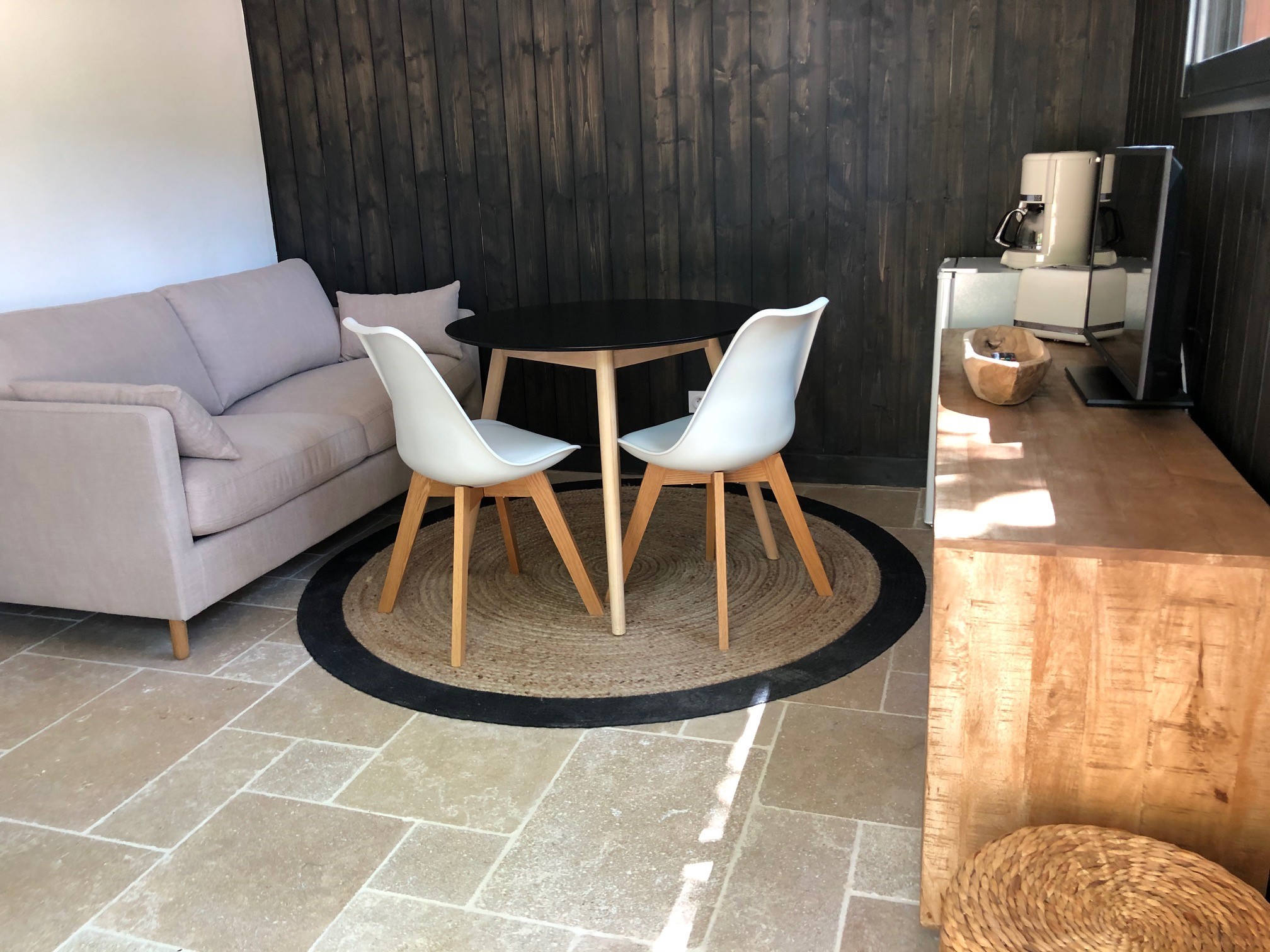 La Cabane Spa des Truffiers — Cabane avec spa à Dordogne à Coursac — salle de bain