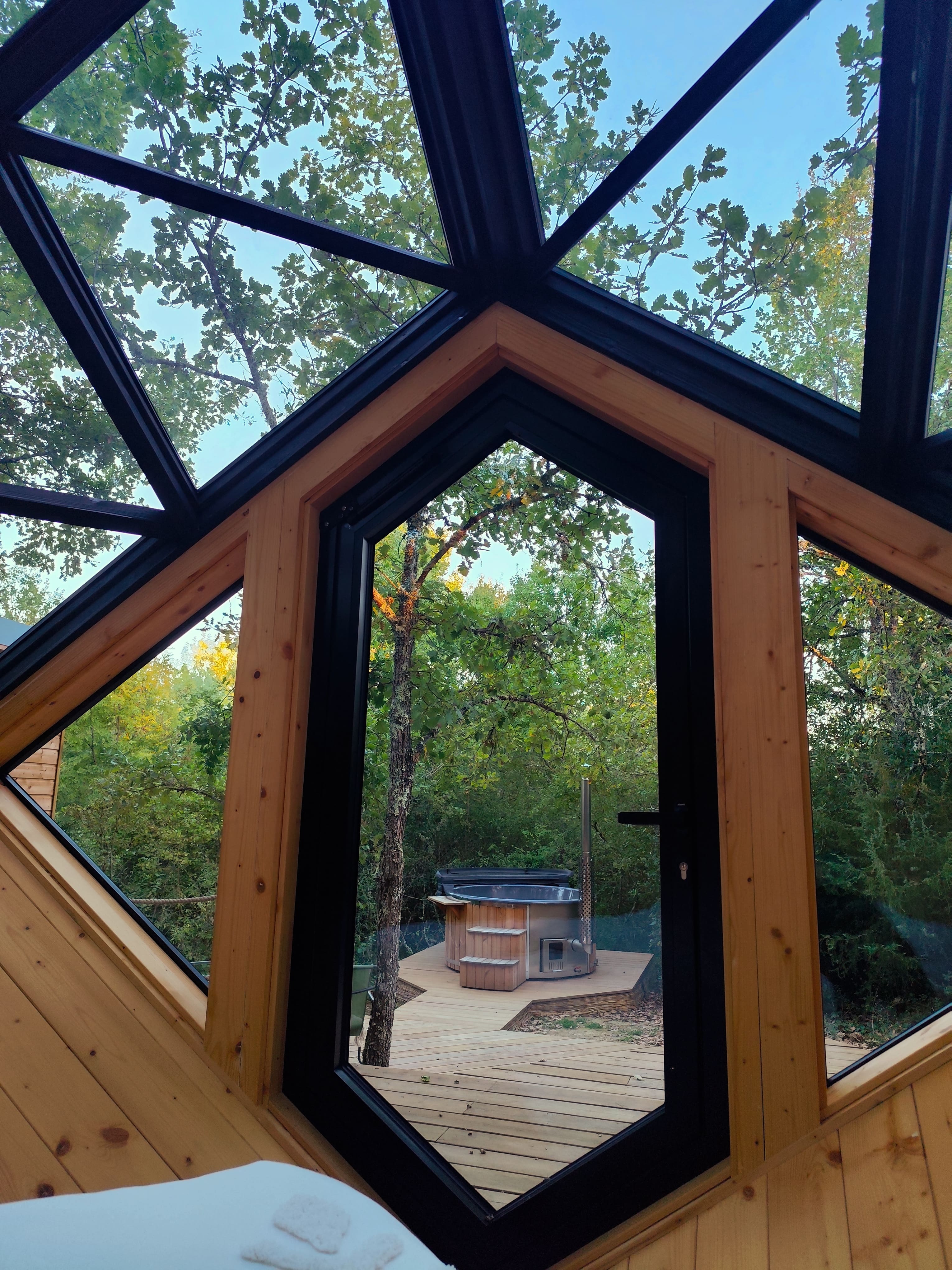 Cocon de verre avec Bain Nordique