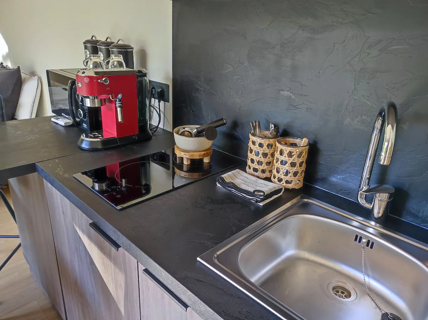 La Démaillère — Cabane avec bain nordique à Loiret à La Ferté-Saint-Aubin — salle de bain